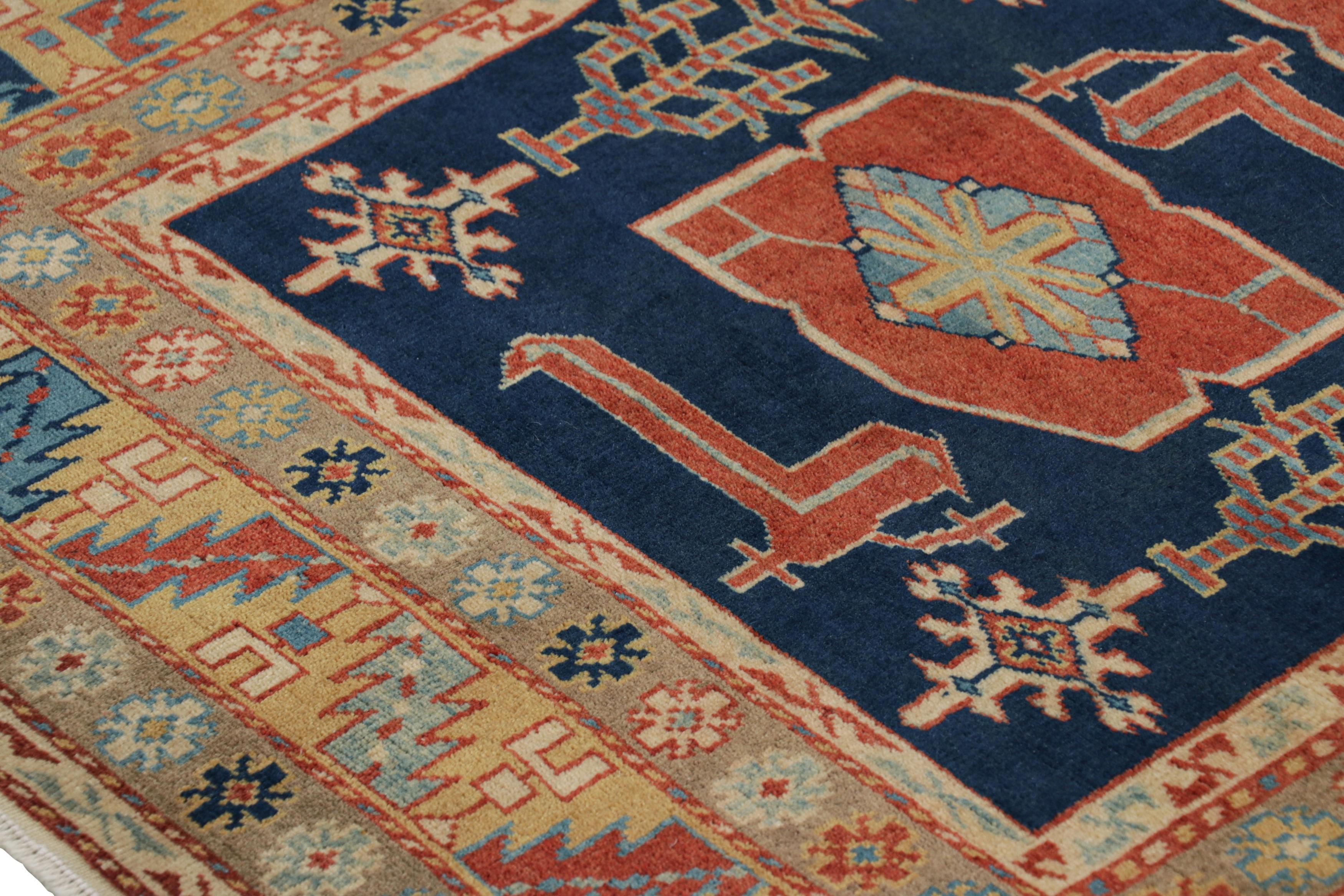Tribal Chemin de table tribal turc vintage en bleu et Brown avec médaillons  Rug & Kilim en vente