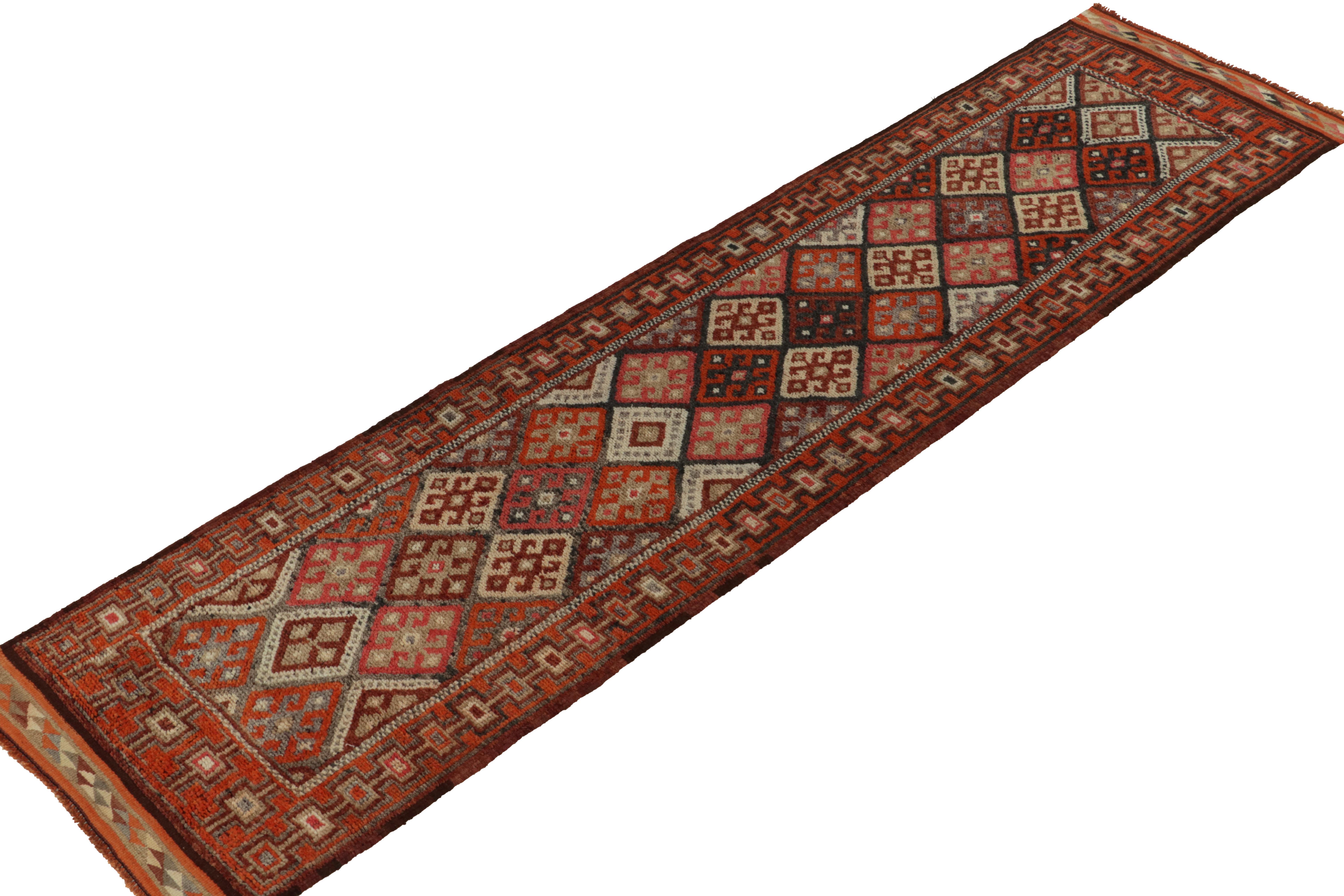 From R&K Principal Josh Nazmiyal’s latest acquisitions, a profound 3x12 vintage tribal runner originating from Turkey circa 1950-1960. 

On the Design: 

All-over geometric patterns include traditional motifs encased in diamond patterns of warm