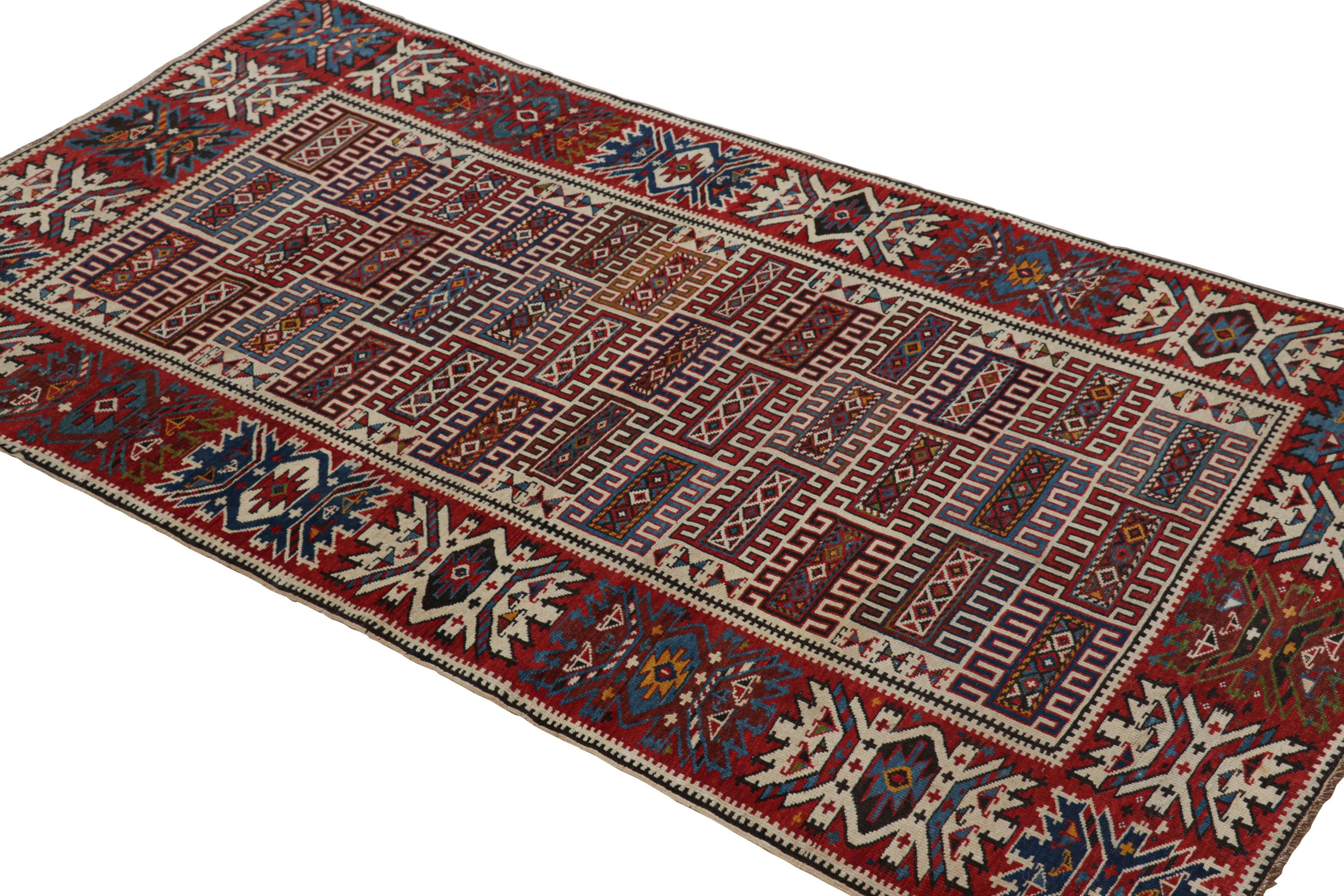 Türkischer Stammeskunst-Läufer in Rot mit bunten Medaillons, Vintage  Rug & Kilim (Mitte des 20. Jahrhunderts) im Angebot