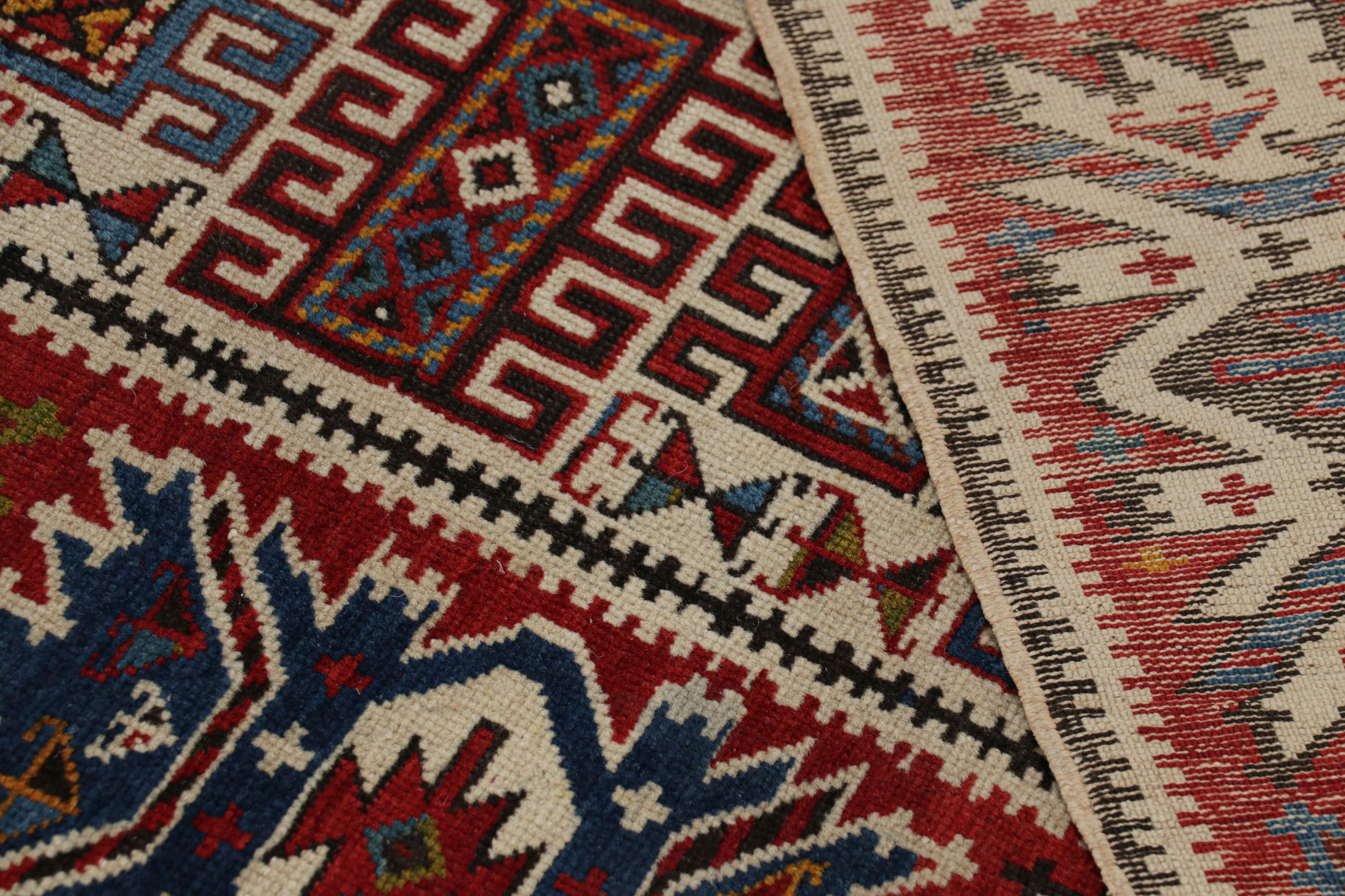 Türkischer Stammeskunst-Läufer in Rot mit bunten Medaillons, Vintage  Rug & Kilim im Angebot 2