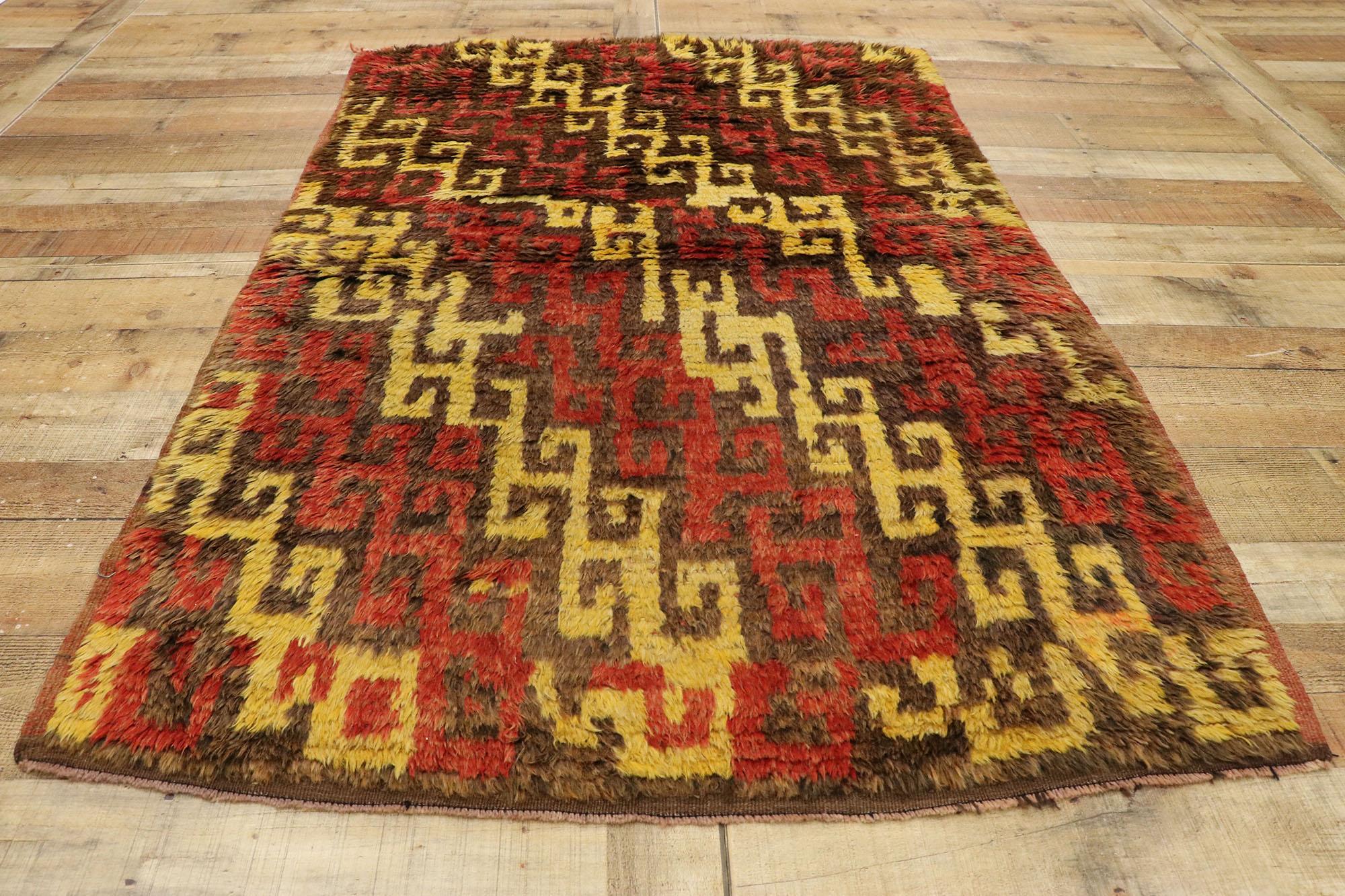 Vintage Turkish Tulu Accent Rug with Mid-Century Modern Tribal Style For Sale 1