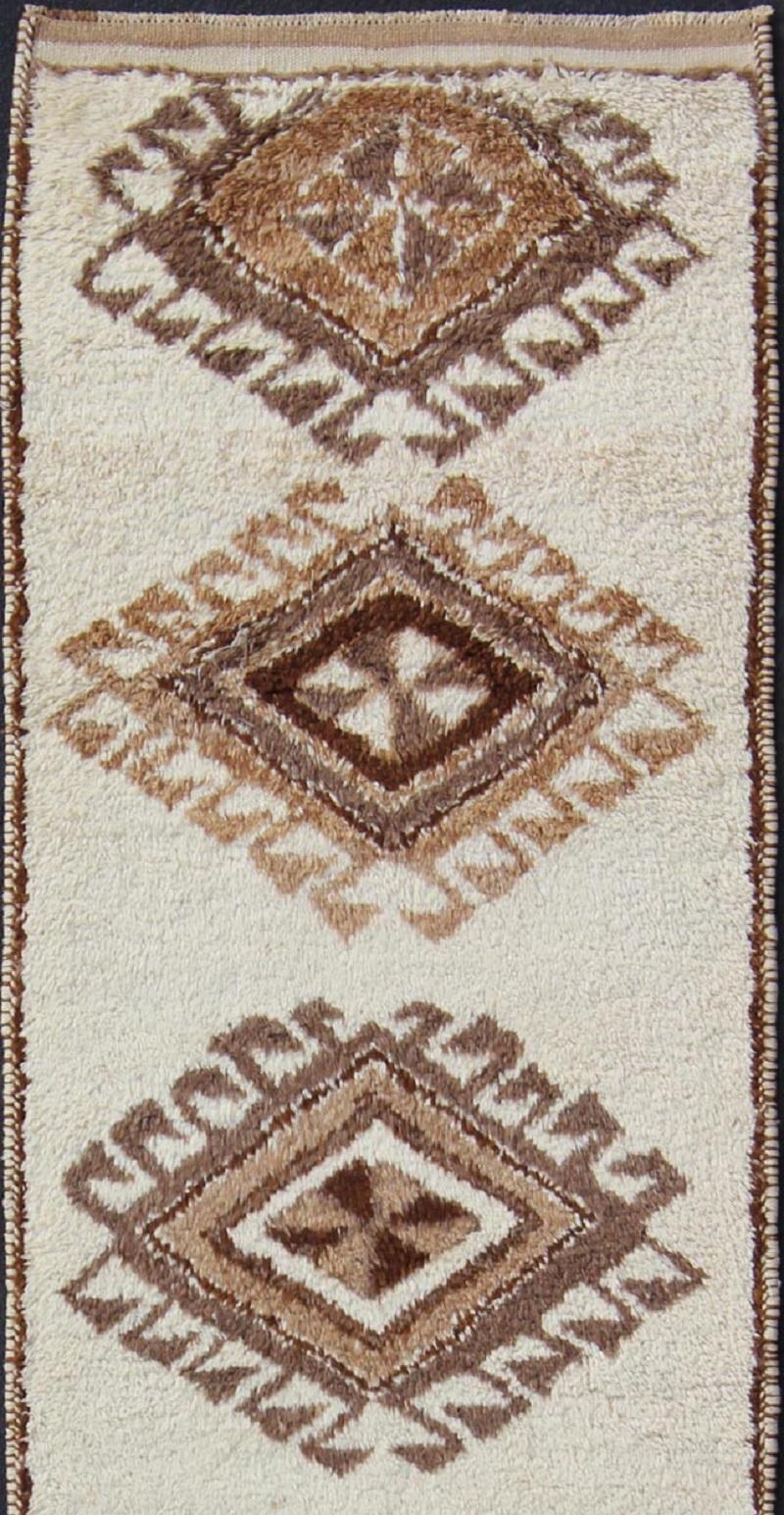 Annodato a mano Tappeto vintage turco Tulu Gallery con disegno tribale a diamante in crema e marrone