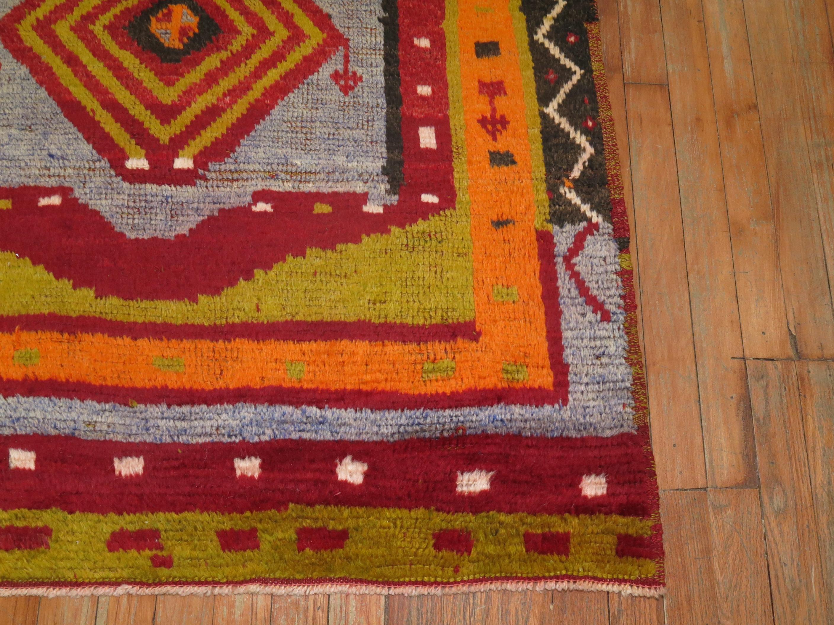 Vintage Turkish Tulu Rug In Good Condition For Sale In New York, NY