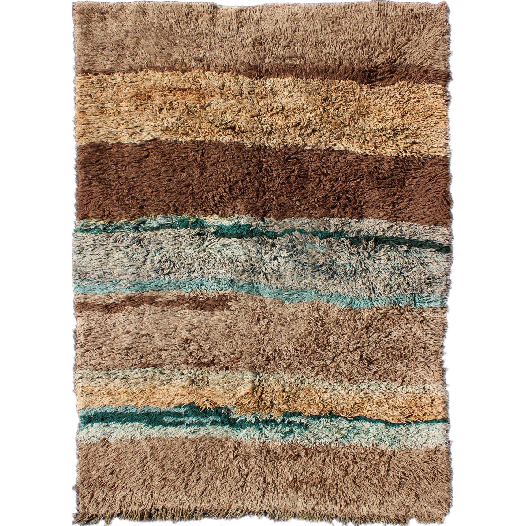 Vintage Turkish Tulu Rug with Modern Design for Modern & Contemporary Interiors