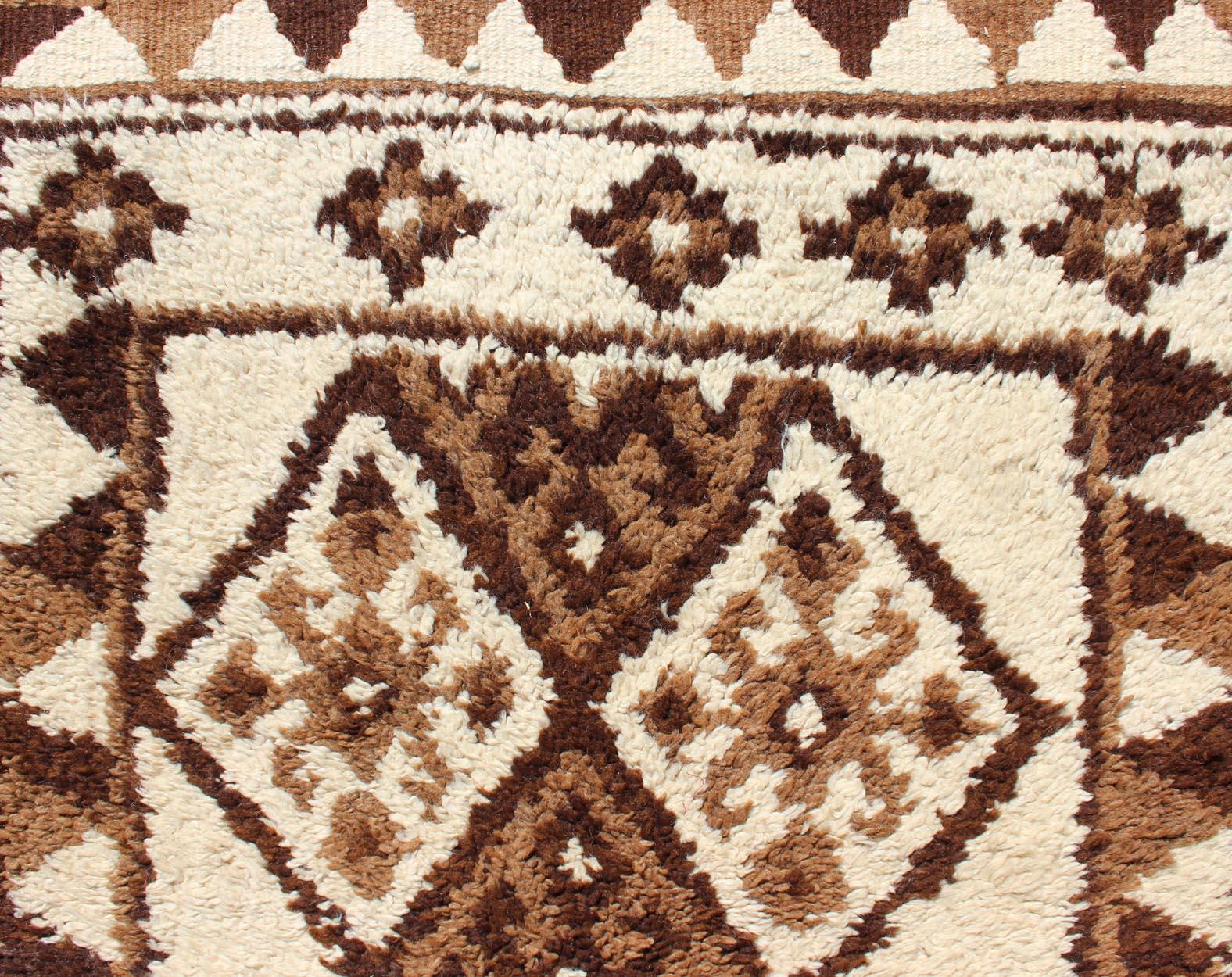 Vintage Turkish Tulu Runner with Diamond Design in Cream, Brown, and Taupe For Sale 2
