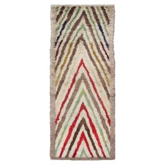 Türkischer Tulu-Läufer mit Stammesmotiv in Creme, Grün, Rot und Braun