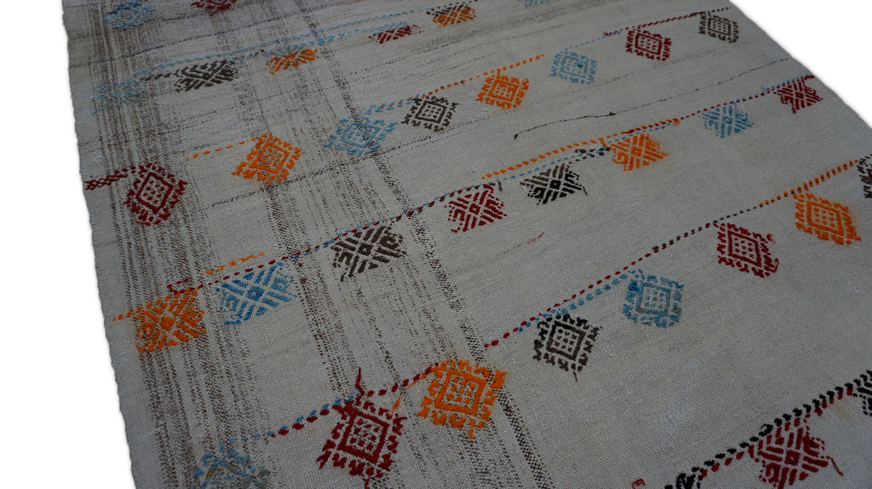 Kilim turco vintage de lana tülü 5'7''x9'2'' Tejido a mano en venta
