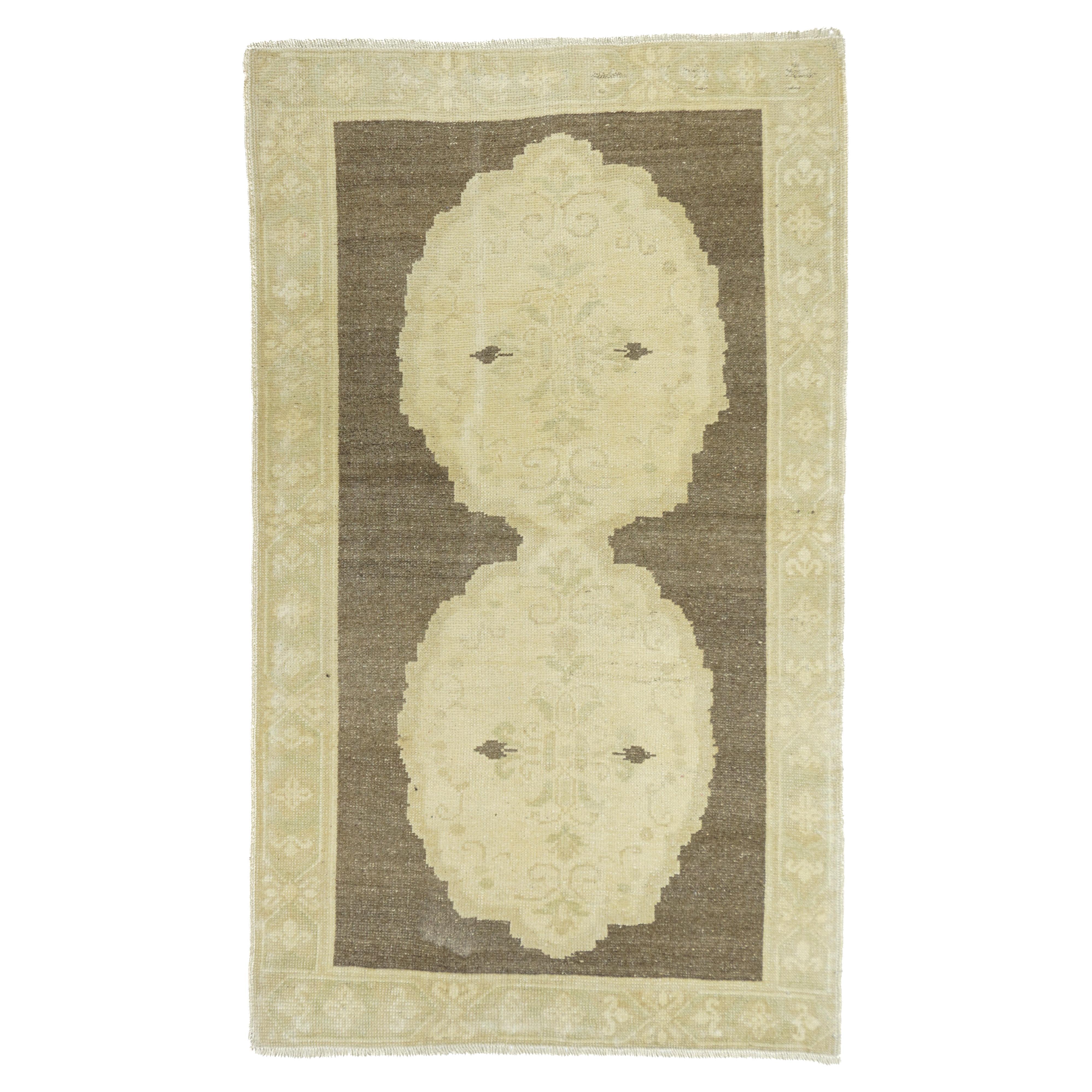 Vintage Türkische Wolle Teppich 3
1" x 6
3"