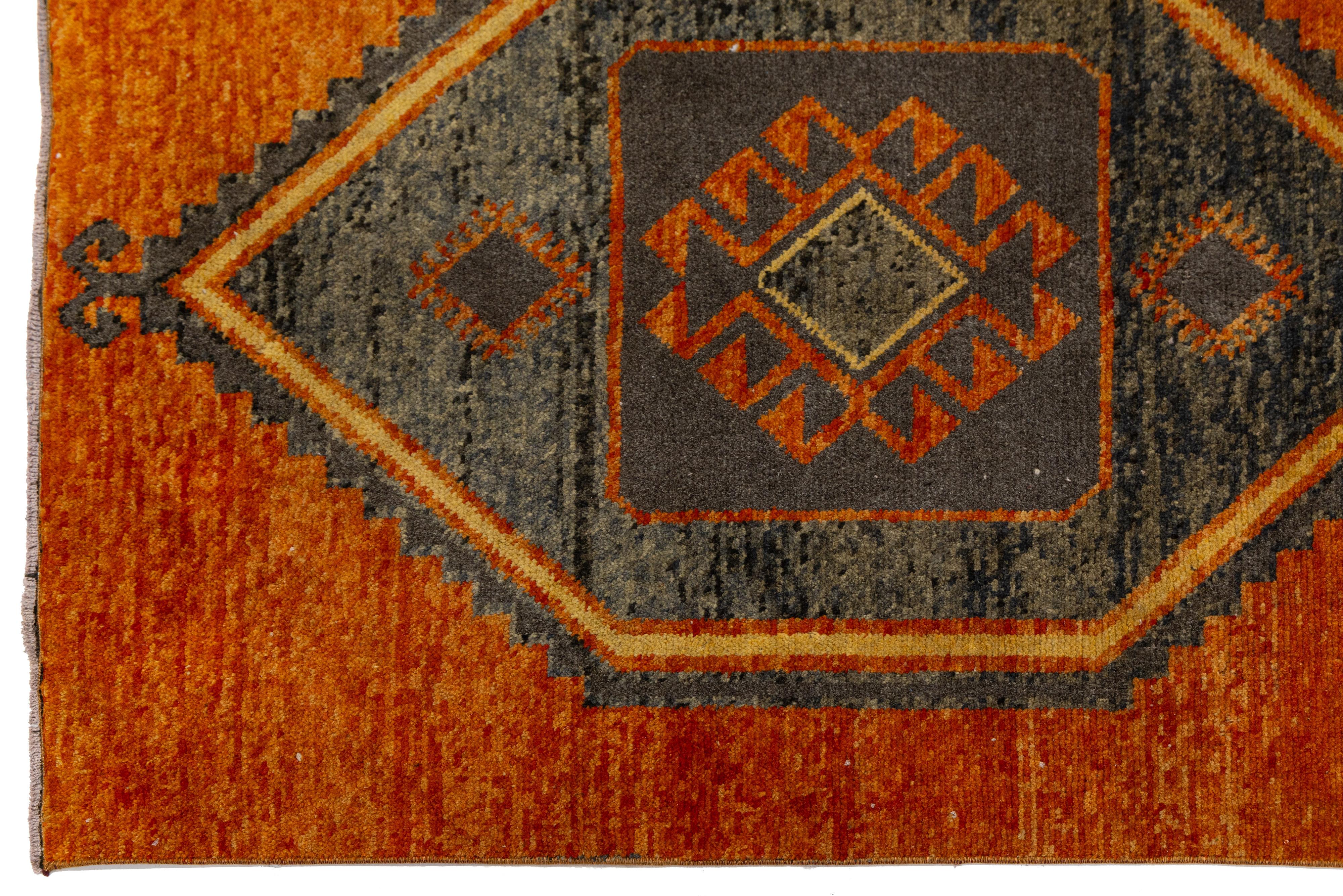 Vintage Turkish Wool Runner In Gray and Orange with Hexagonal Tribal Motifs For Sale 2