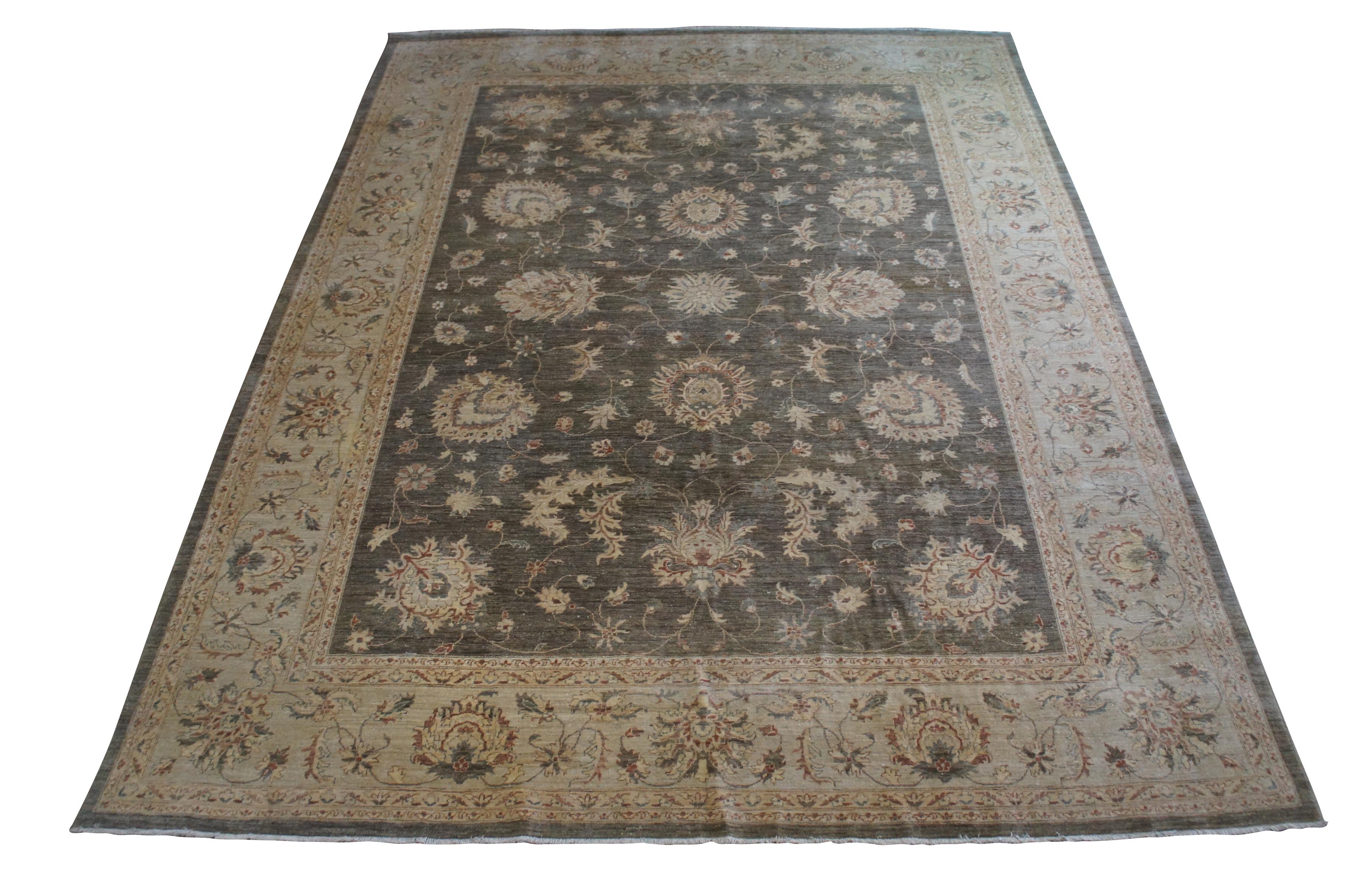 A stunning Turkish wool area rug.

Oushak rugs, also known as Ushak rugs, are woven in Western Turkey and have distinct designs, such as angular large-scale floral patterns. They usually evoke a calmness and peacefulness in a room. To this day,