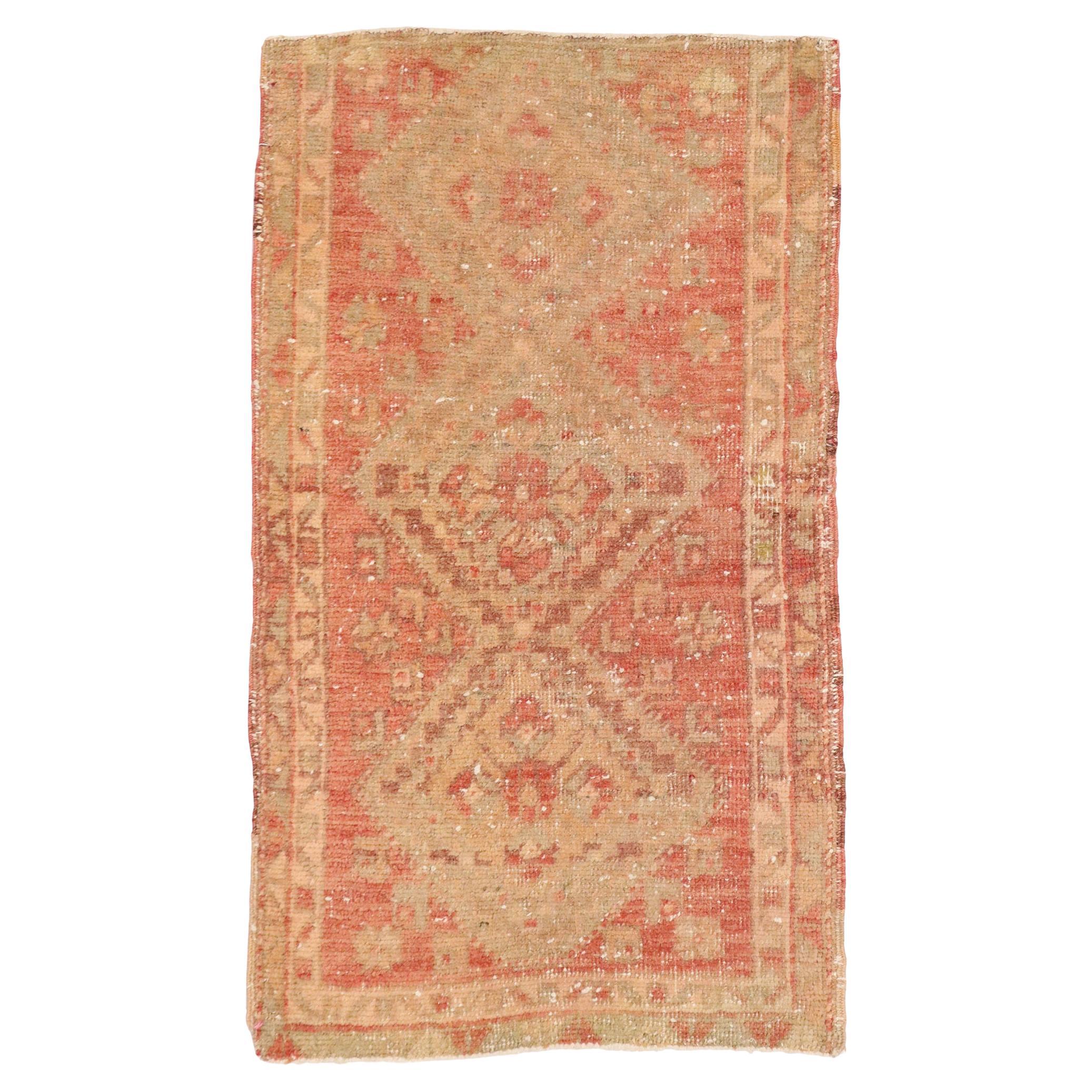 Tappeto turco vintage, un fascino senza tempo che incontra il lusso più sobrio