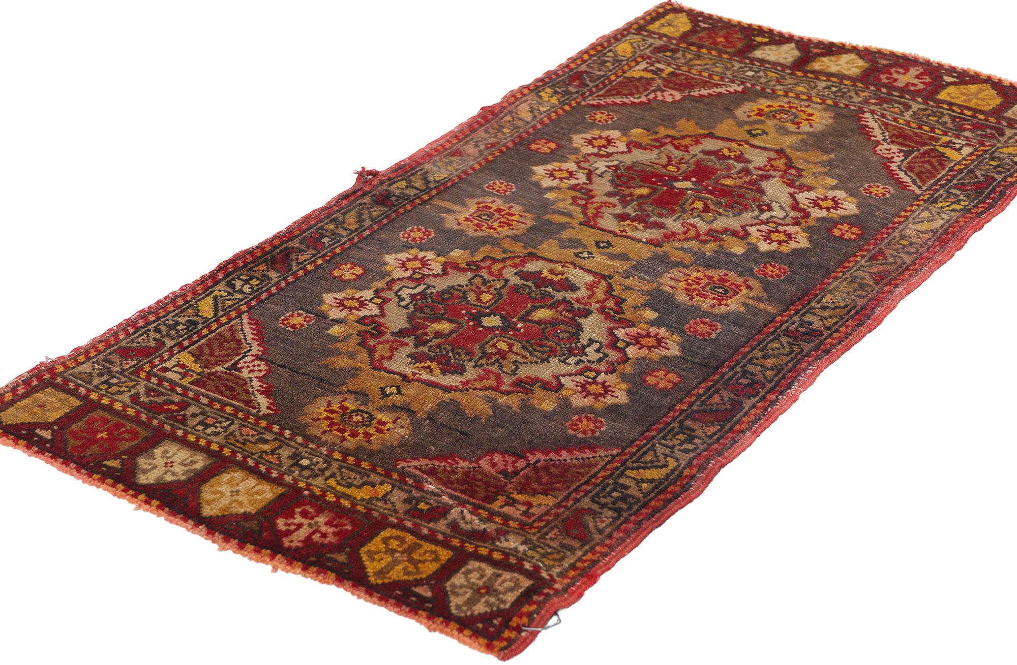 51200 Vintage Turkish Yastik Rug, 01'06 x 02'11. Turkish Yastik rugs, also known as 