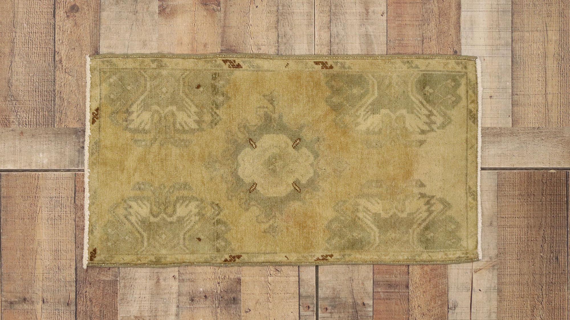 Alfombra turca vintage Yastik Oushak, el atractivo atemporal se une a la durabilidad con estilo en Bueno estado para la venta en Dallas, TX
