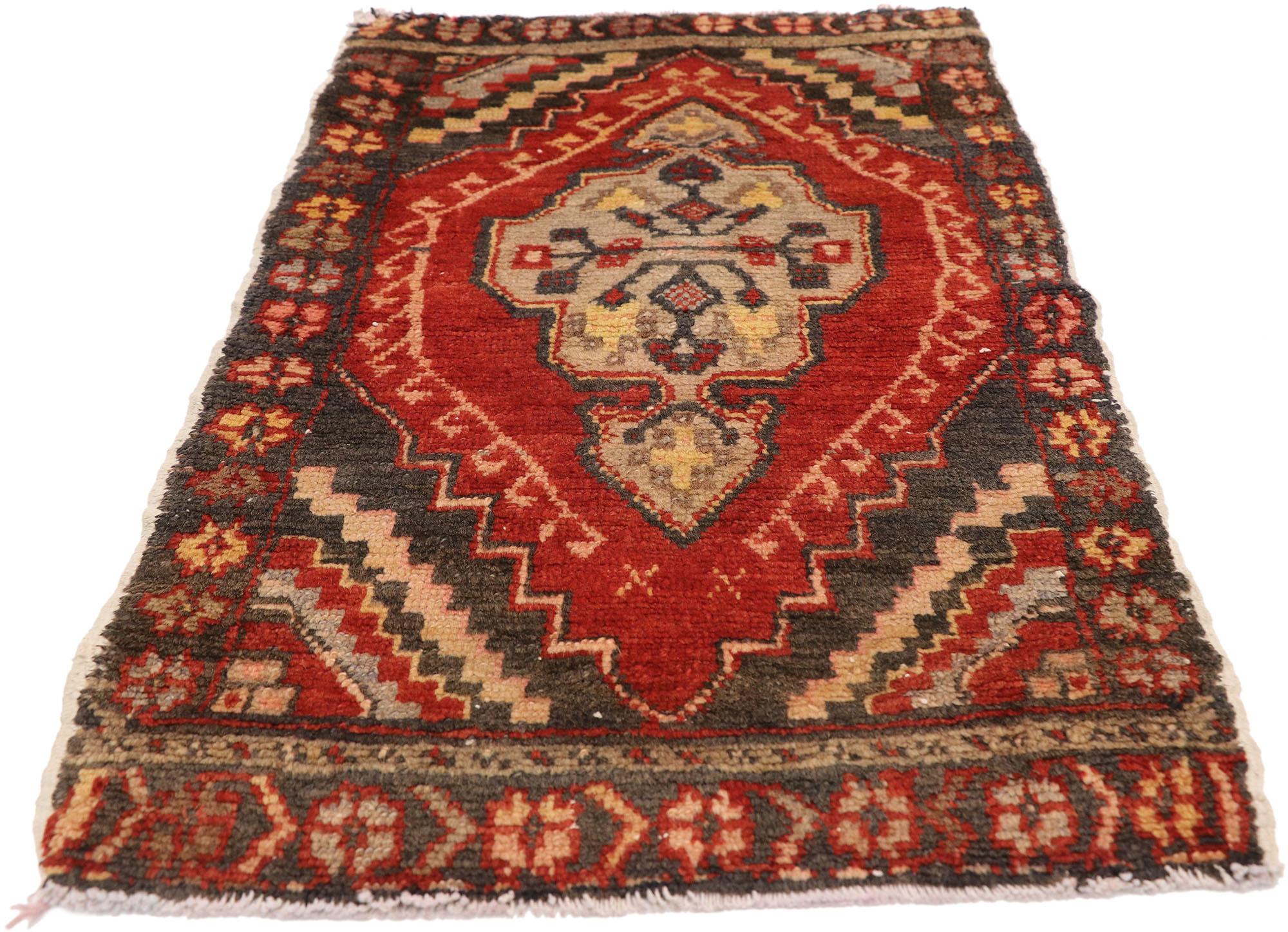 Vintage Turkish Carpet, Timeless Appeal Meets Stylish Durability For Sale 1