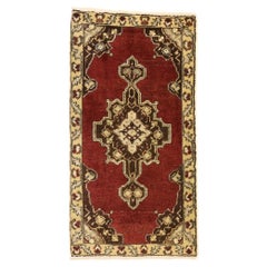 Vintage Turkish Yastik Oushak Carpet, Timeless Appeal Meets Stylish Durability