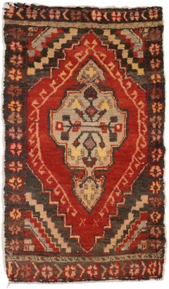 Vintage Turkish Carpet, Timeless Appeal Meets Stylish Durability