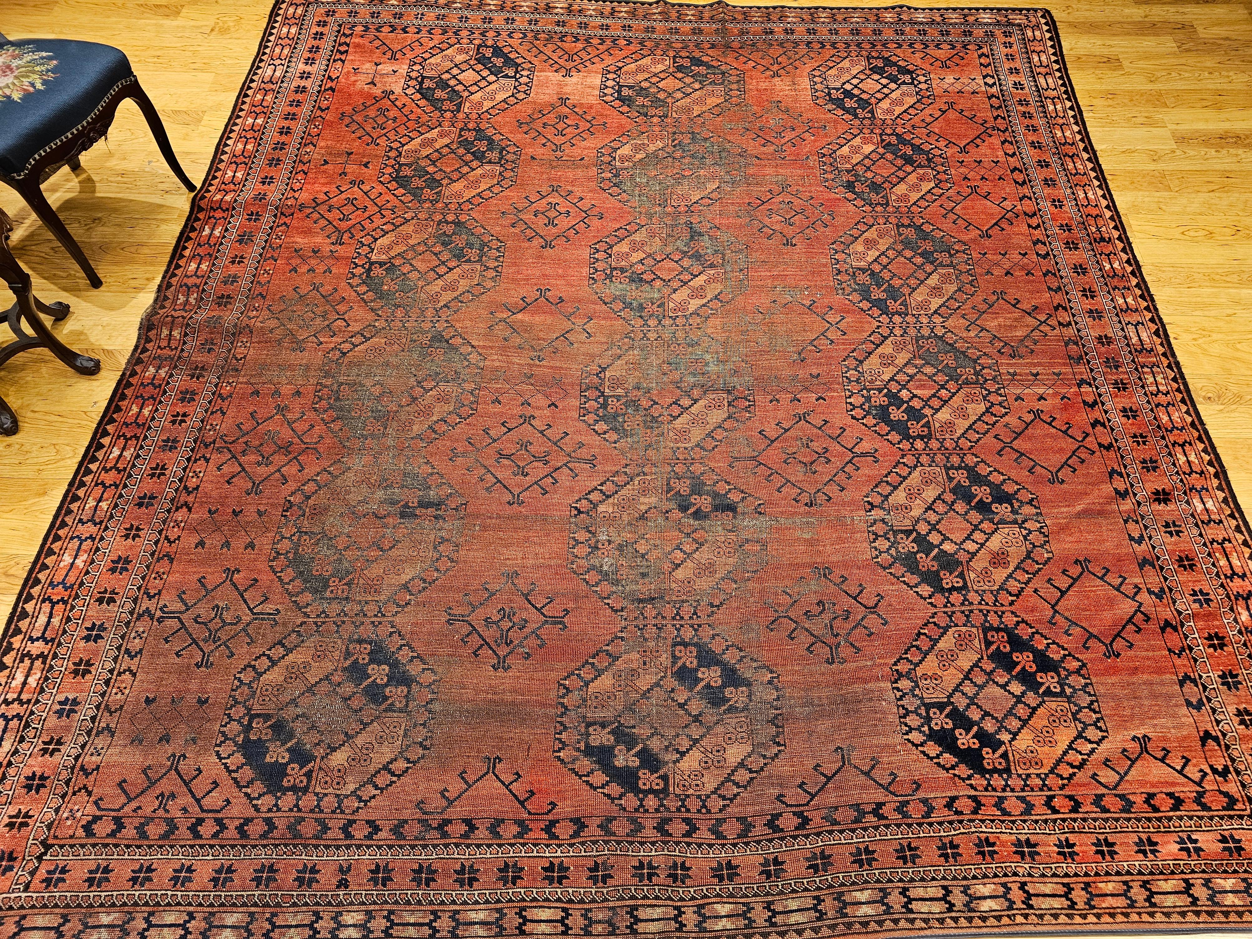 Turkmenischer Ersari in Allover-Teppichen mit geometrischem Muster, Vintage im Angebot 9