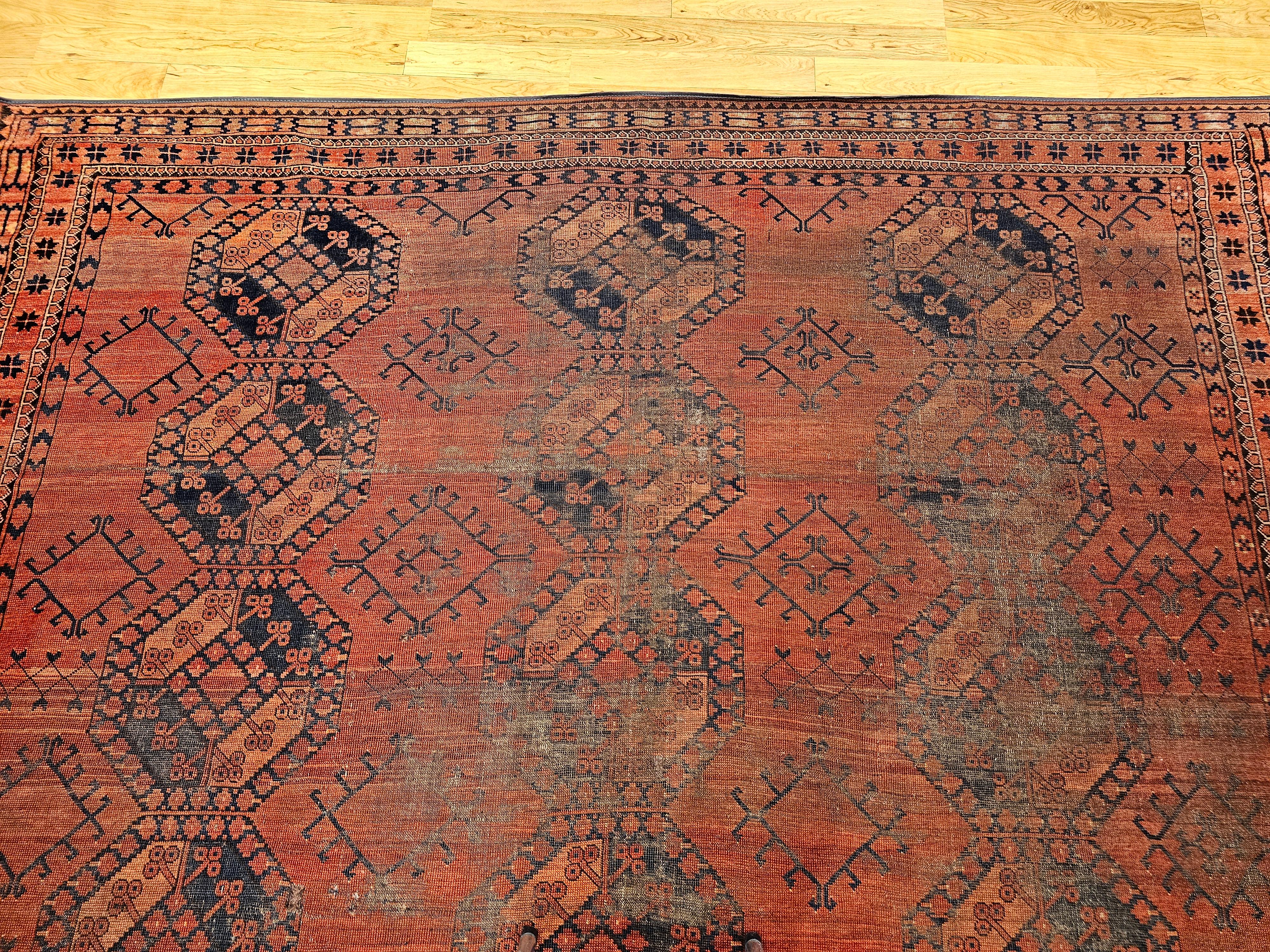 Turkmenischer Ersari in Allover-Teppichen mit geometrischem Muster, Vintage (19. Jahrhundert) im Angebot
