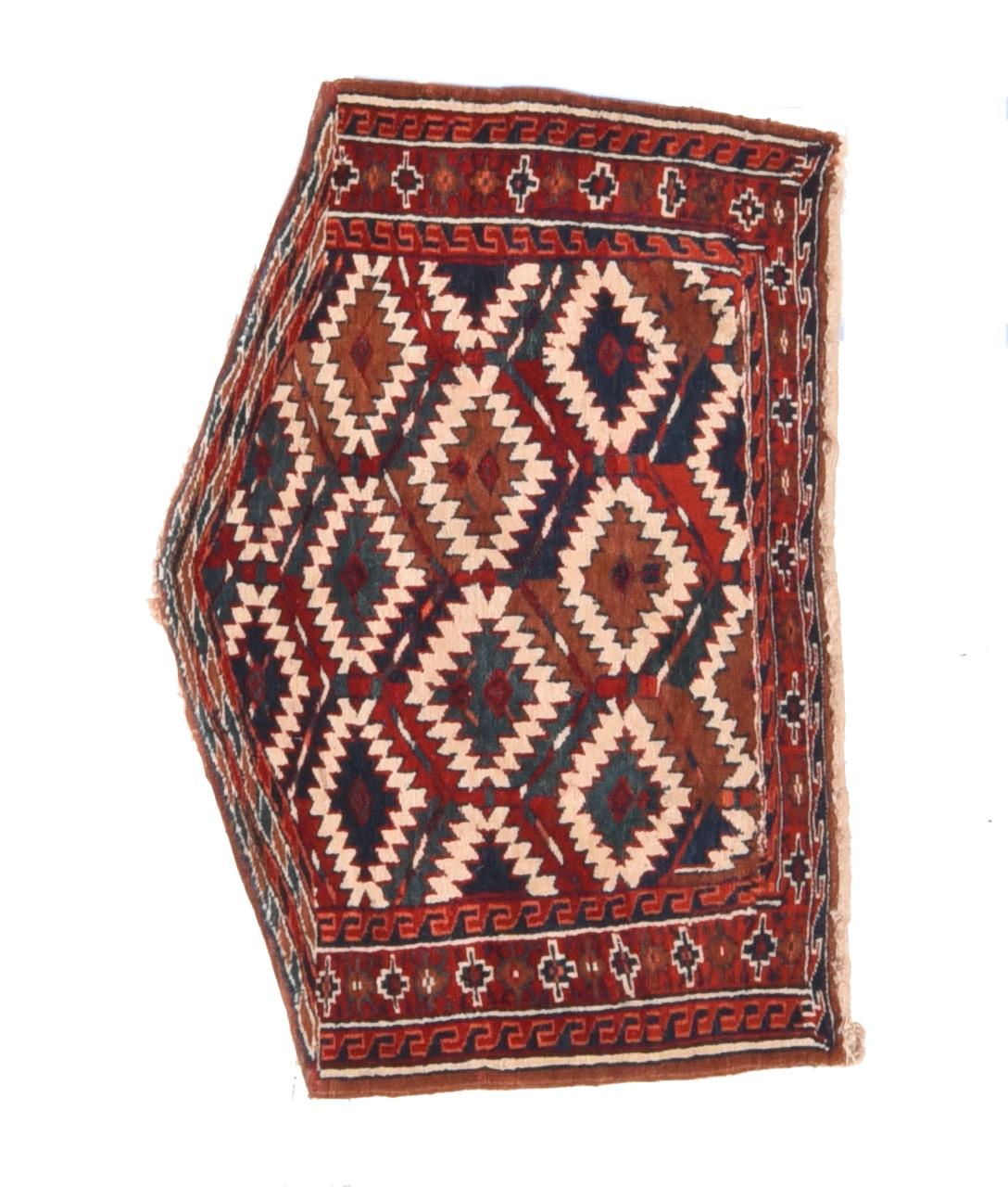Turkmenischer Vintage-Teppich 2'1'' x 3'1'' im Zustand „Gut“ im Angebot in New York, NY