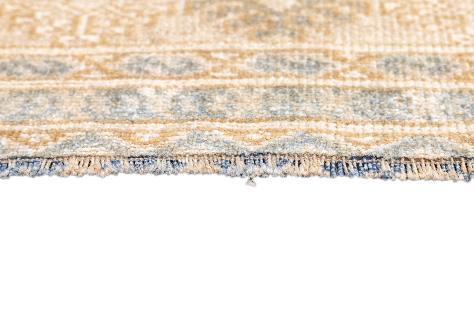 Vintage Turkmen Rug 4'4'' x 6'3'' For Sale 1