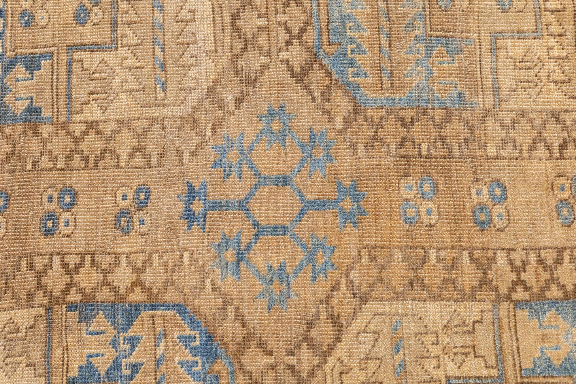 Vintage Turkmen Rug 7'8'' x 10'6'' For Sale 6