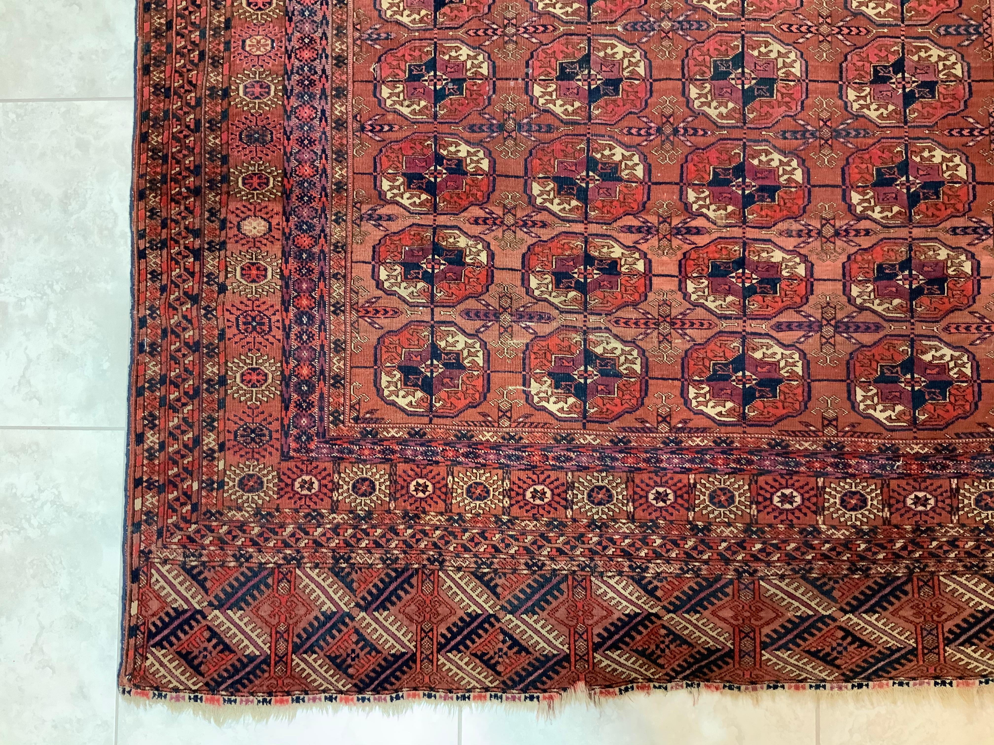 Vintage Turkmen Rug with Modern Geometric Tribal Style, Tekke Rug 3