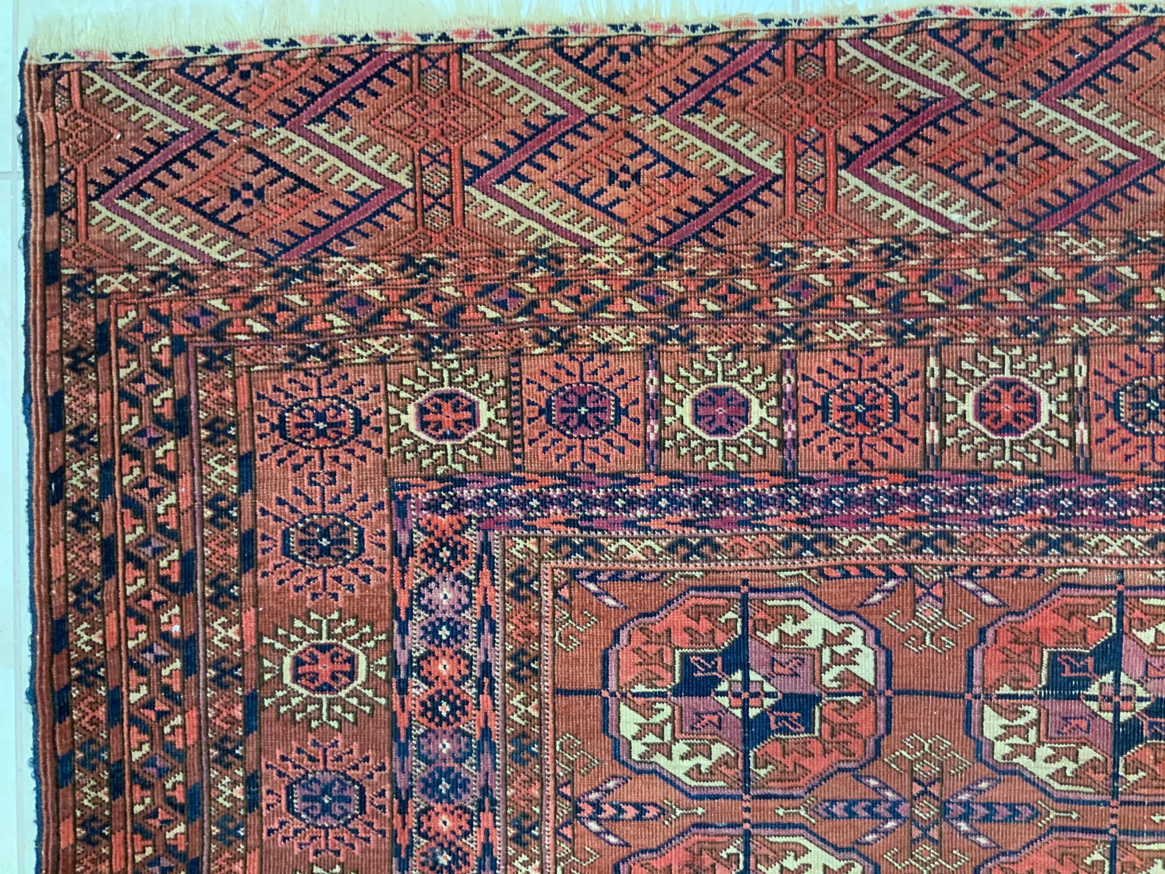 Vintage Turkmen Rug with Modern Geometric Tribal Style, Tekke Rug 8