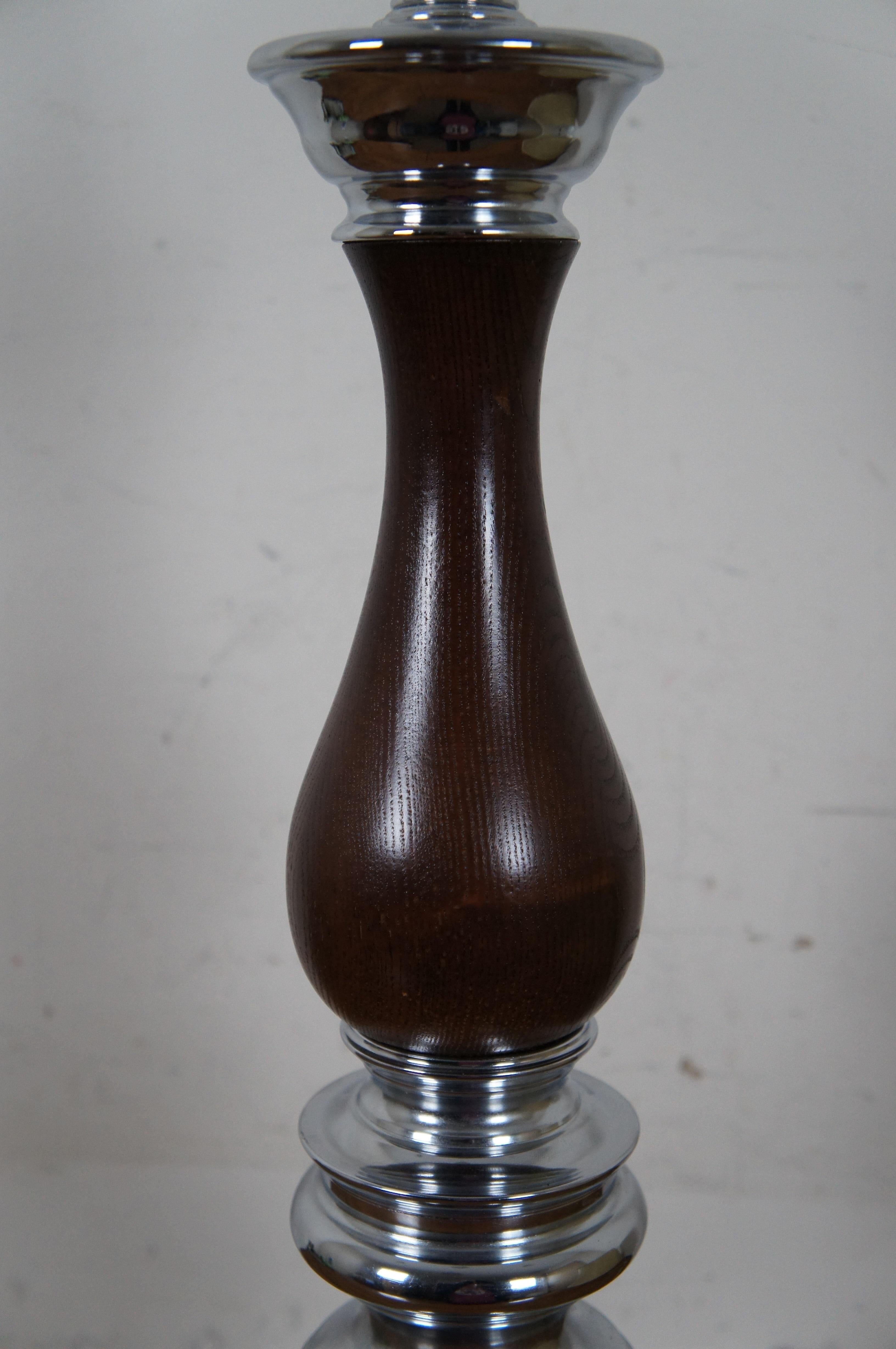 Vintage Turned Oak & Chrome Trophy Column Table Lamp For Sale 1