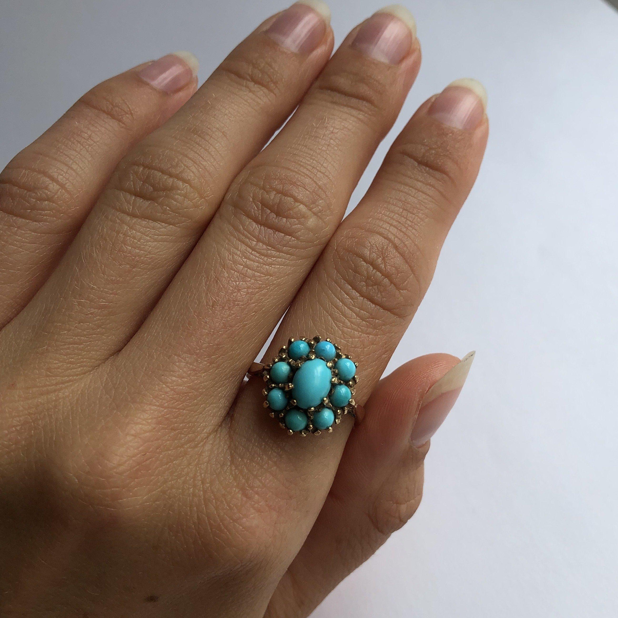 Cabochon Vintage Turquoise and 9 Carat Gold Cocktail Ring