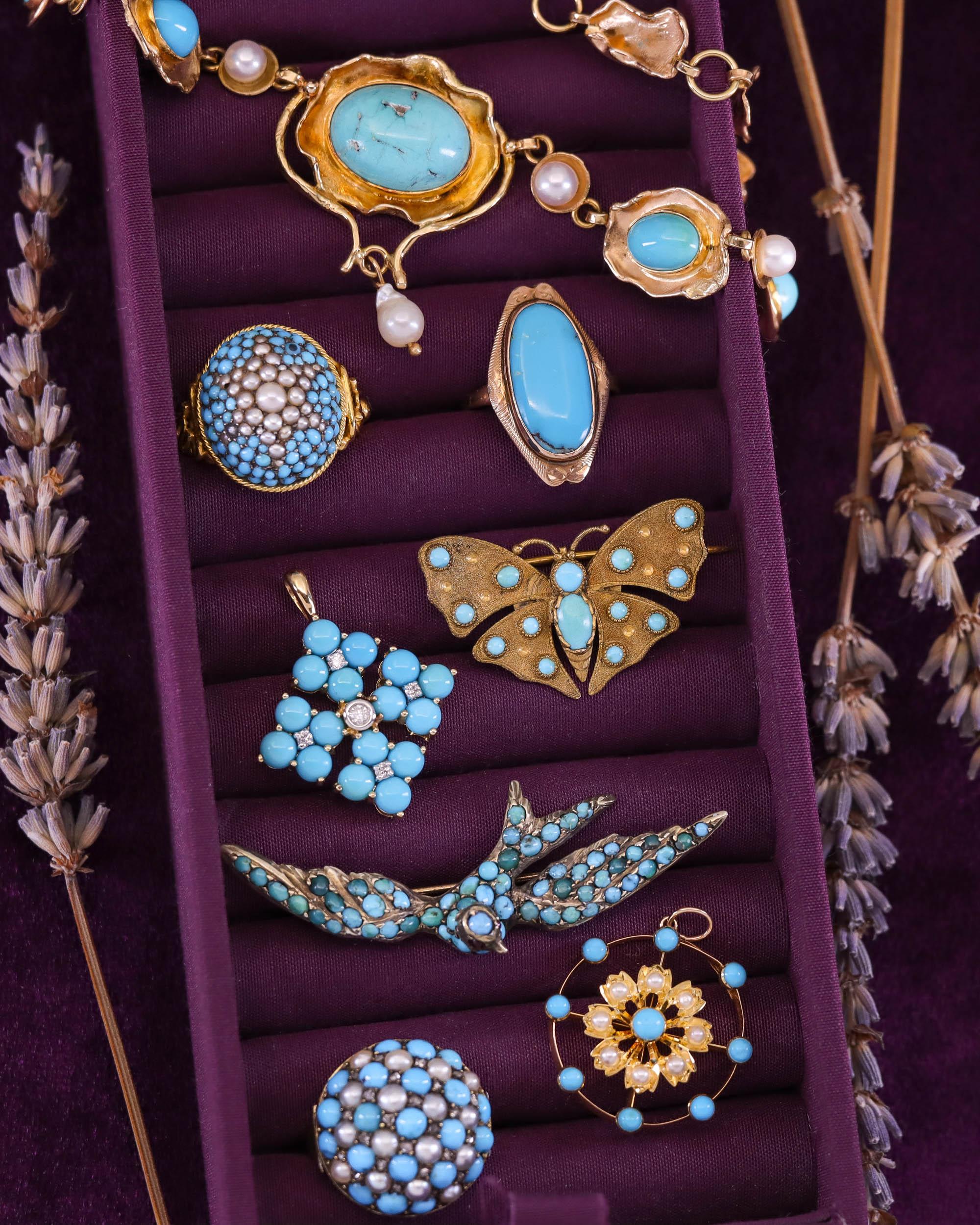 Donna Ciondolo vintage in oro 14k con turchese e diamanti in vendita