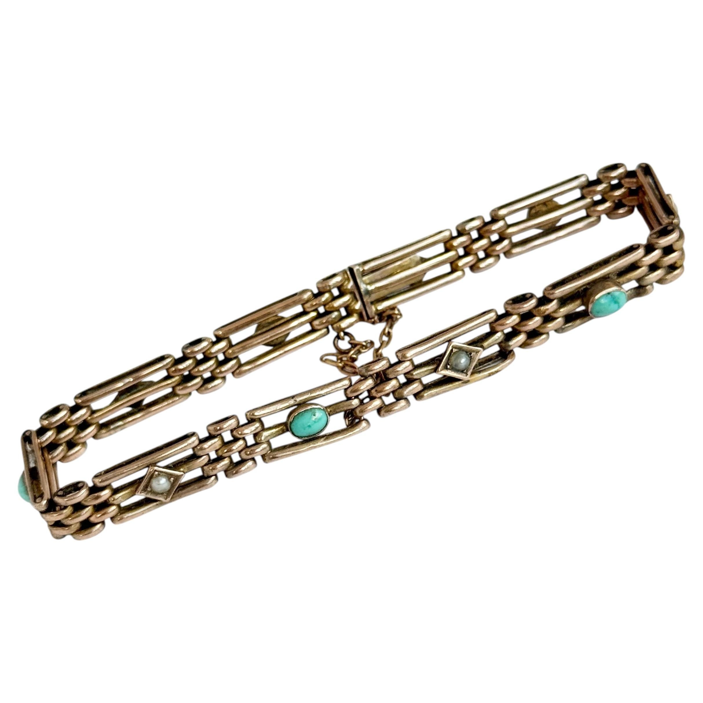 Vintage Turquoise and Pearl 9 Carat Gold Link Bracelet