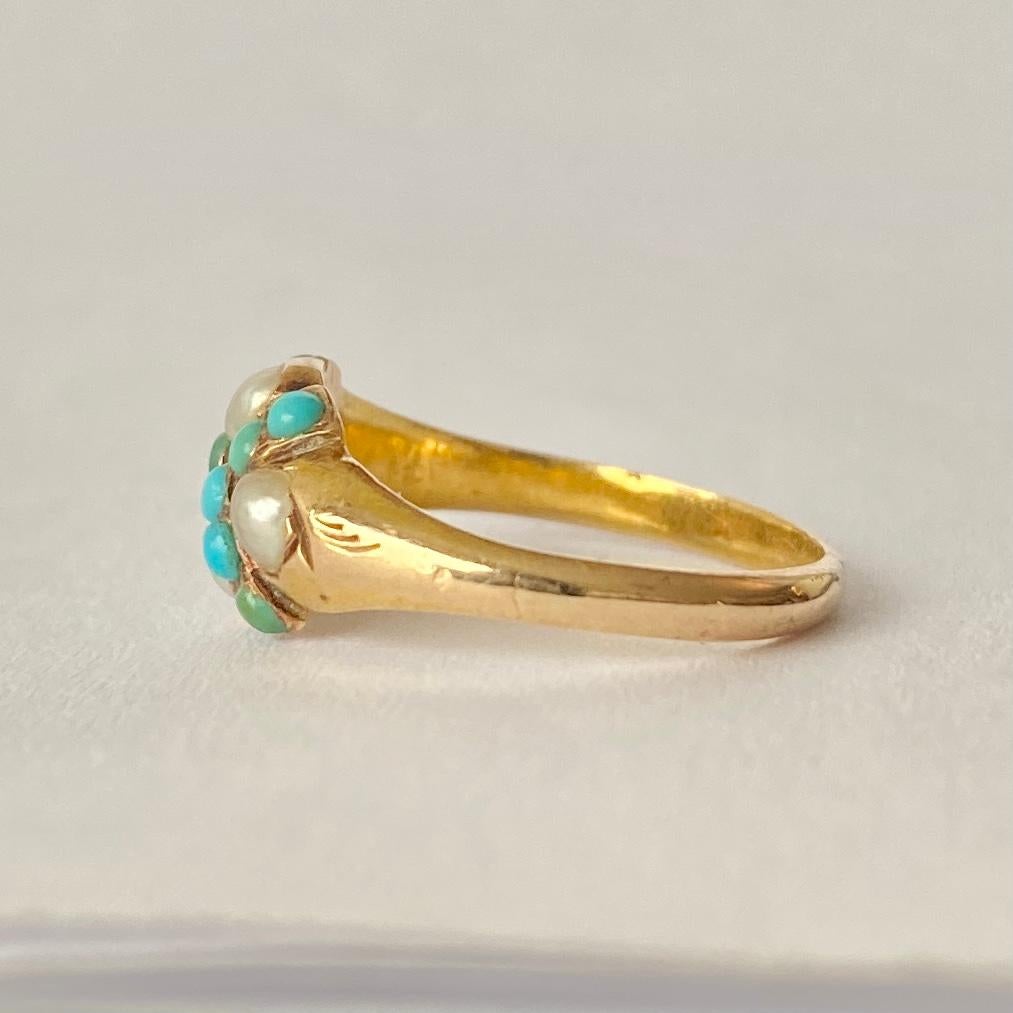 Cabochon Vintage Turquoise and Pearl 9 Carat Gold Ring