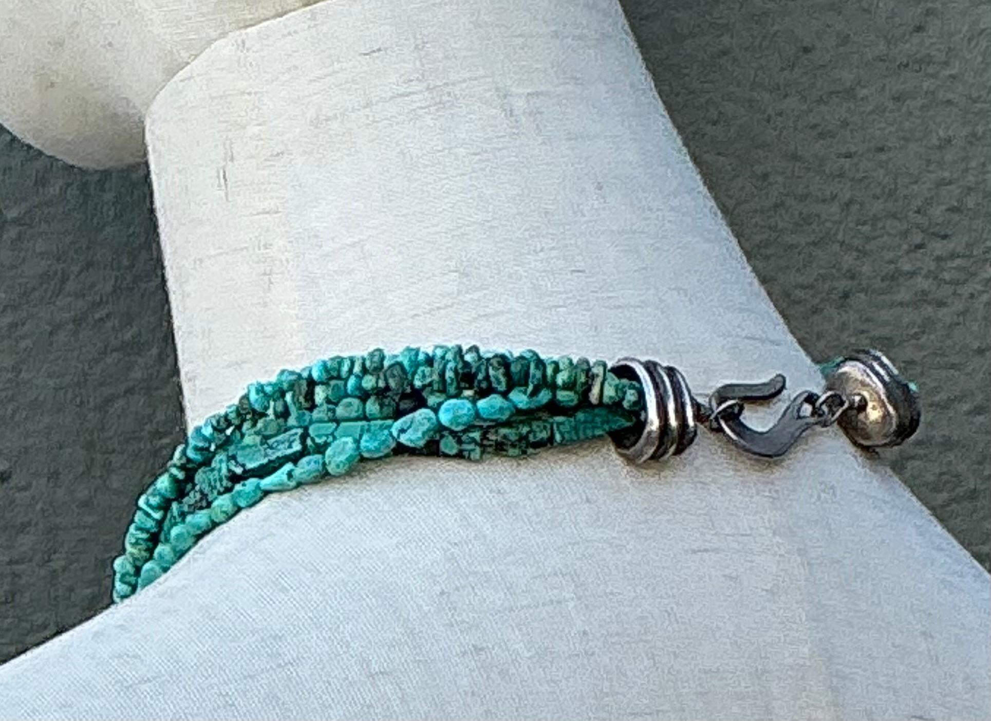 Collana a più fili con perline in turchese vintage in vendita 3