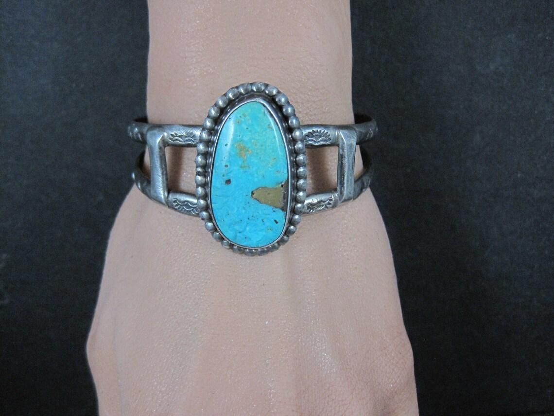 Vintage Turquoise Cuff Bracelet Sterling Silver 6 Inches Hand Stamped Signed For Sale 4
