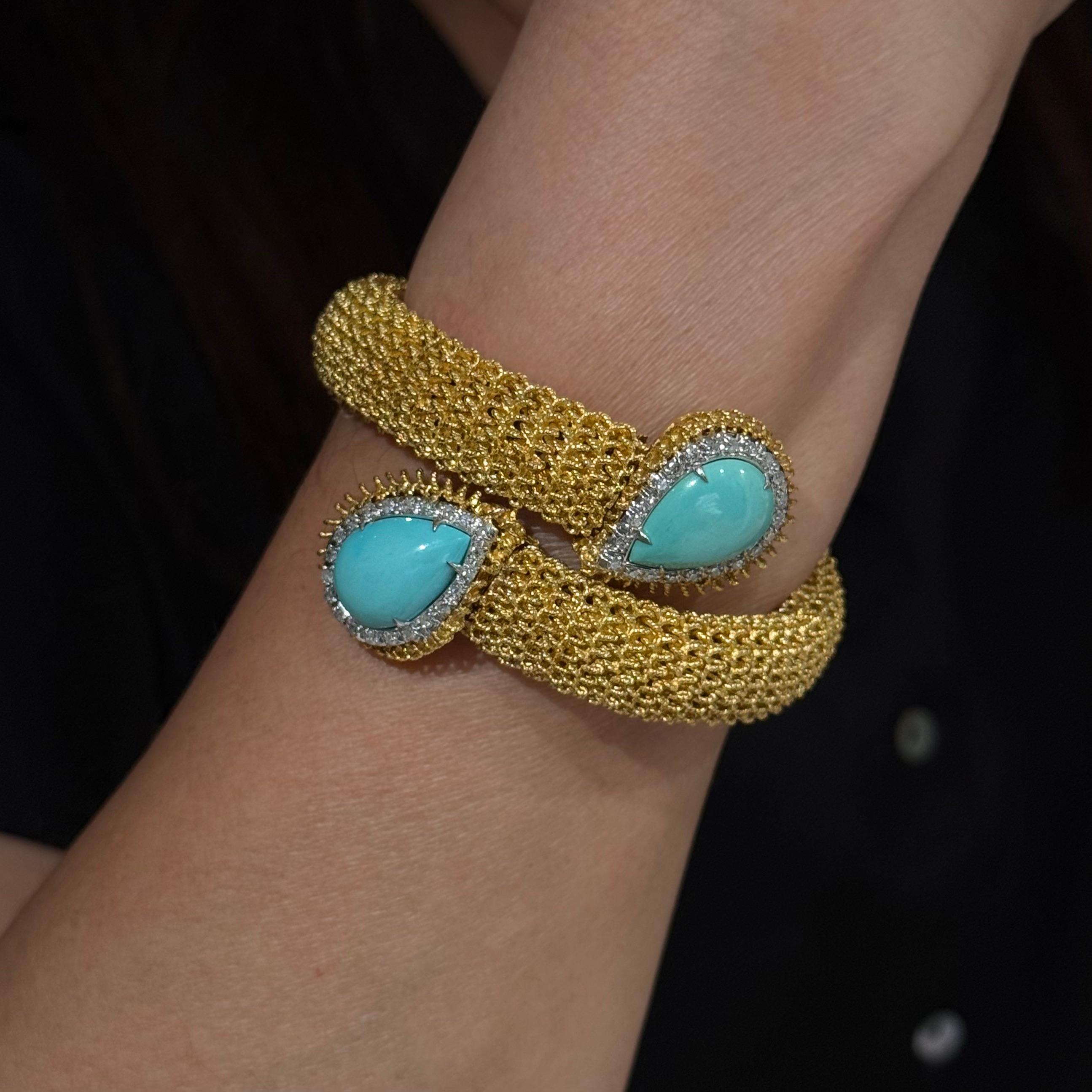 Vintage Turquoise Diamond Toi-et-Moi Crossover Bracelet Yellow Gold 1960s 1970s im Zustand „Gut“ im Angebot in Lisbon, PT