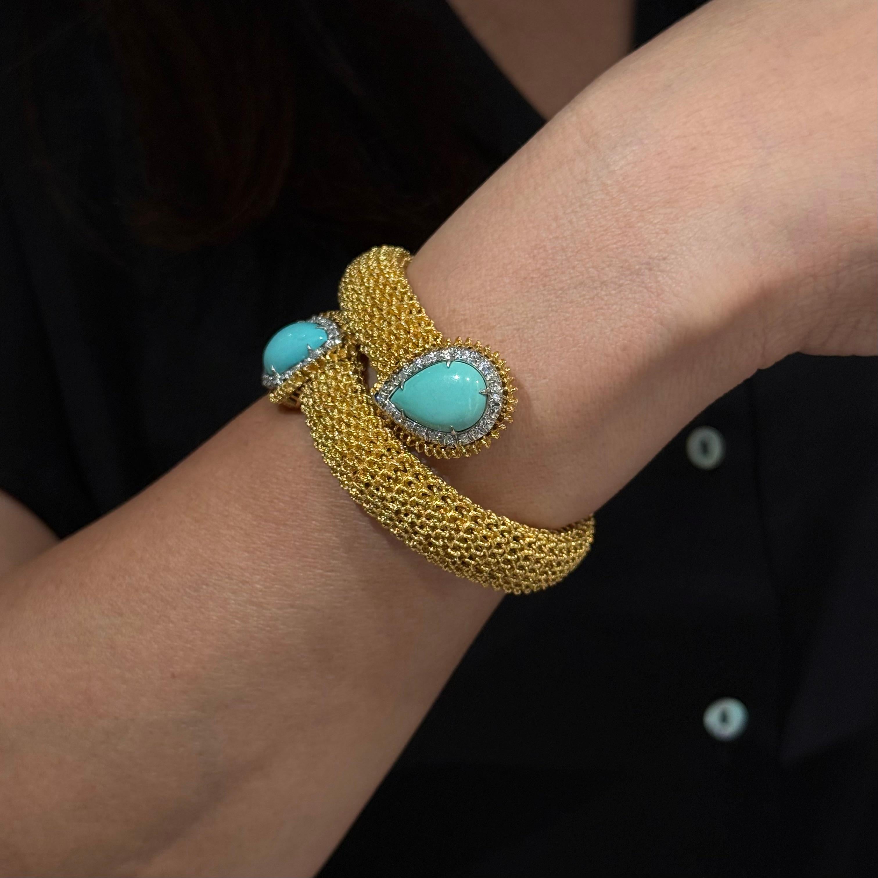 Vintage Turquoise Diamond Toi-et-Moi Crossover Bracelet Yellow Gold 1960s 1970s für Damen oder Herren im Angebot