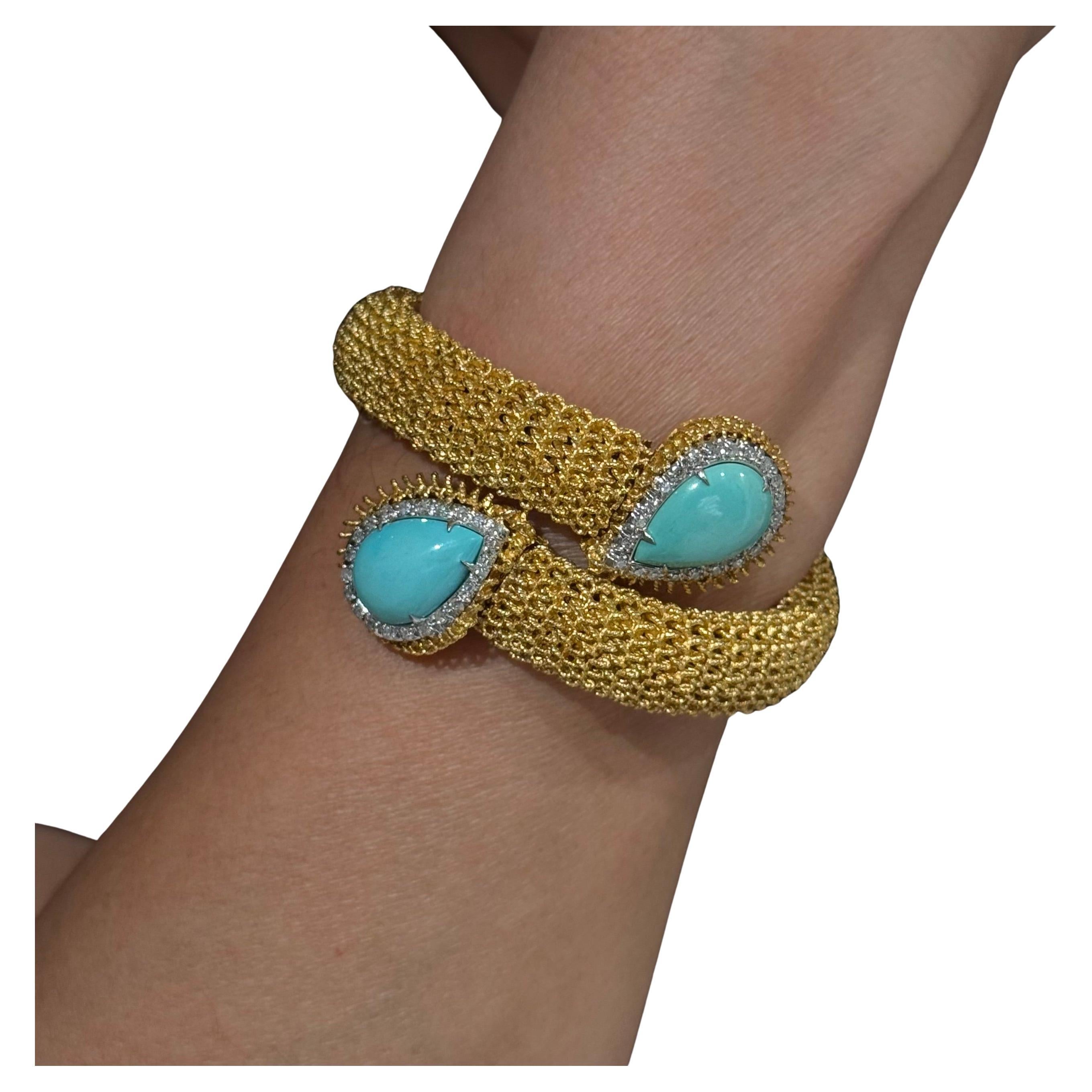 Vintage Turquoise Diamond Toi-et-Moi Crossover Bracelet Yellow Gold 1960s 1970s