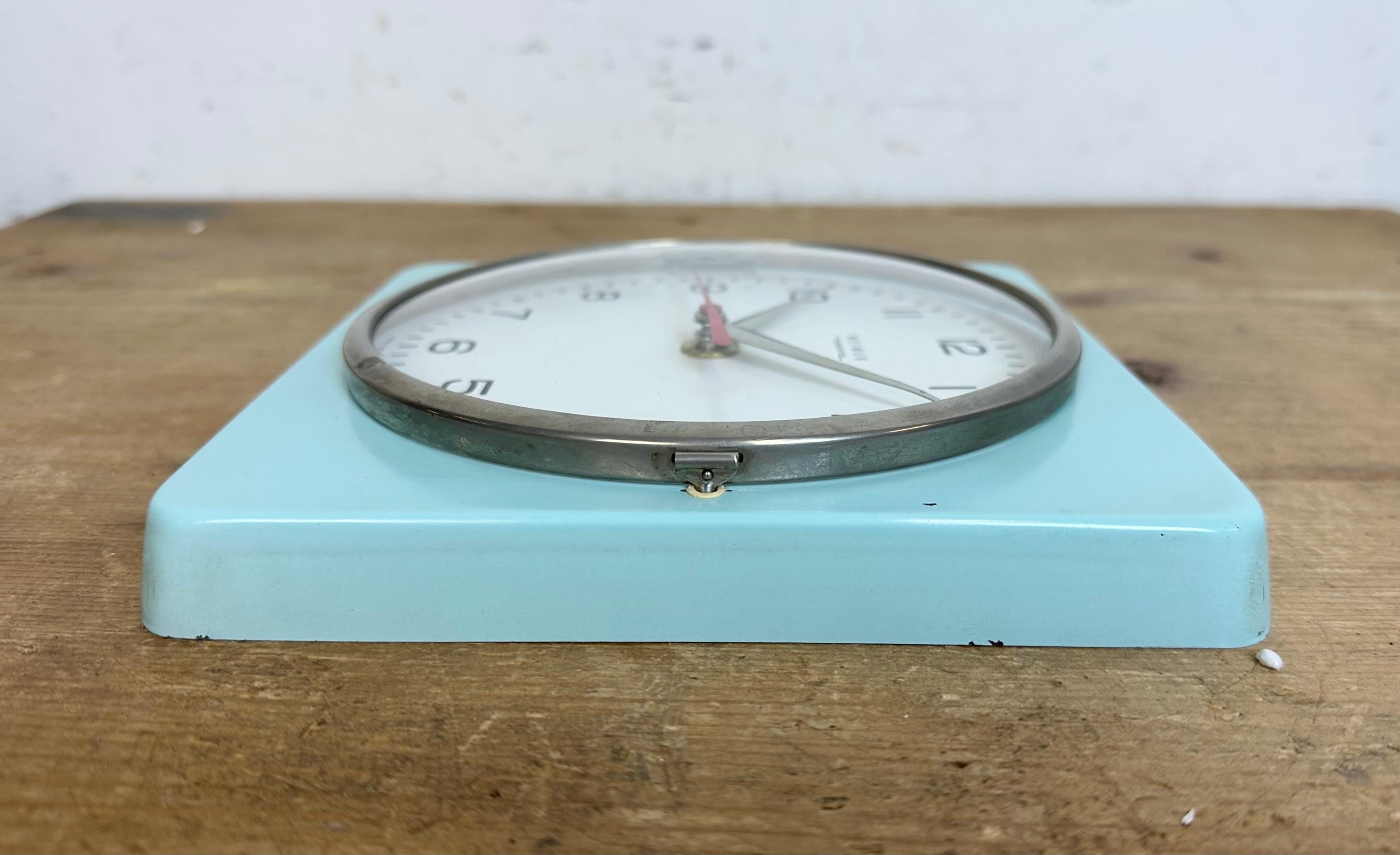 Vintage Turquoise East German Wall Clock from Weimar Electronic , 1970s For Sale 6