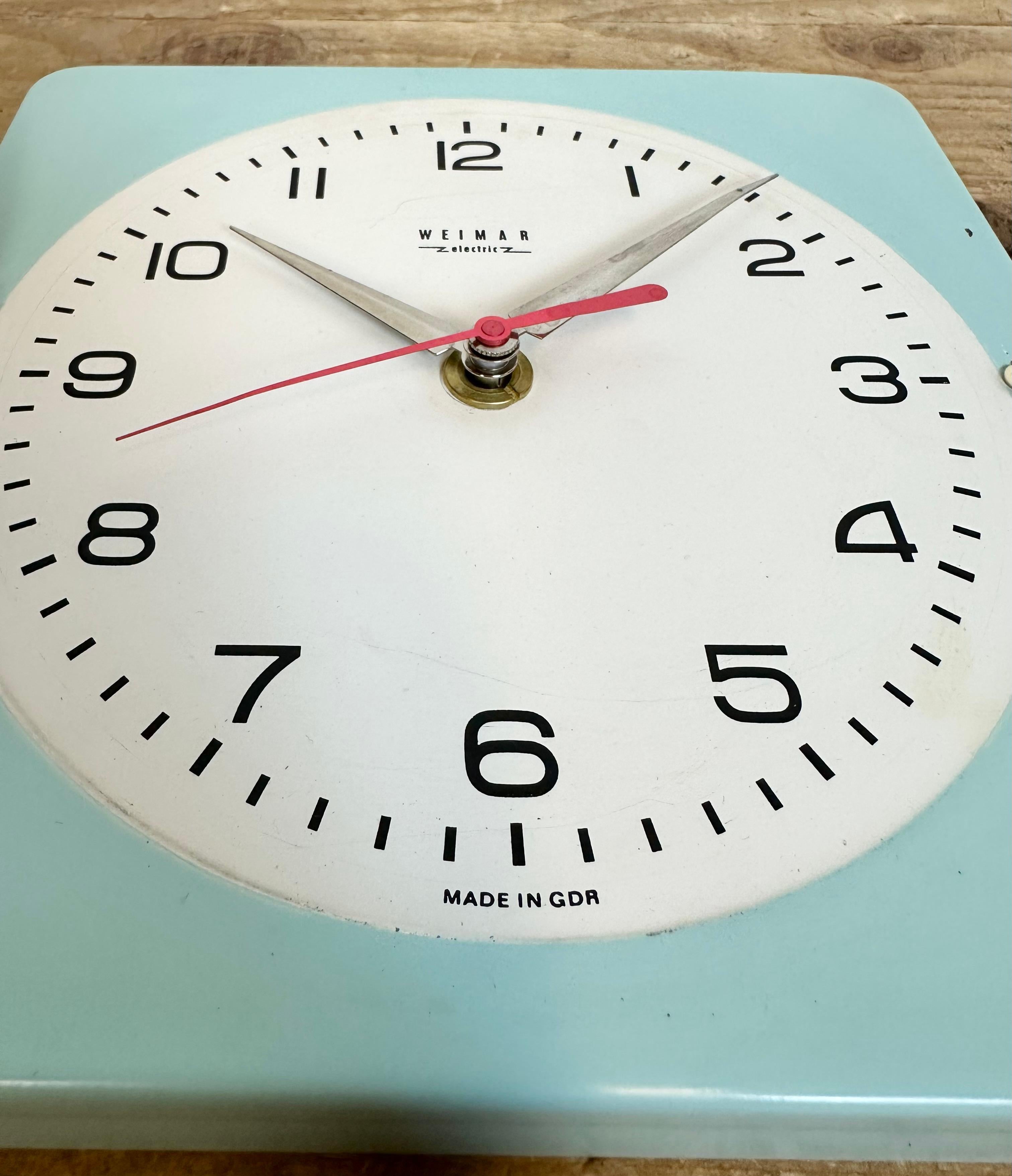 Vintage Turquoise East German Wall Clock from Weimar Electronic , 1970s For Sale 10