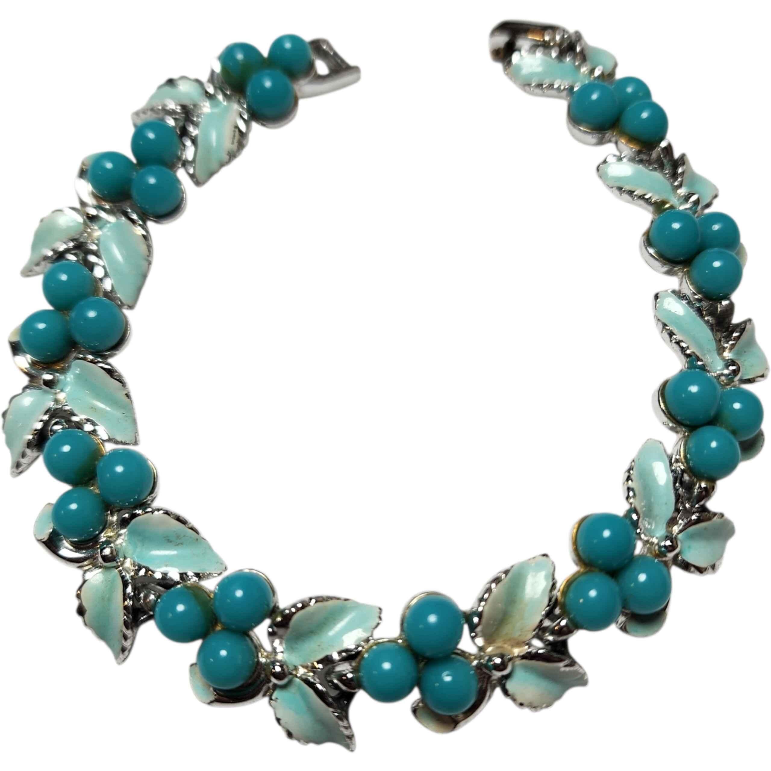 Bracciale vintage con foglie di vetro turchese e smalto, stile Lisner in argento anni '50 In condizioni buone in vendita a Milford, DE
