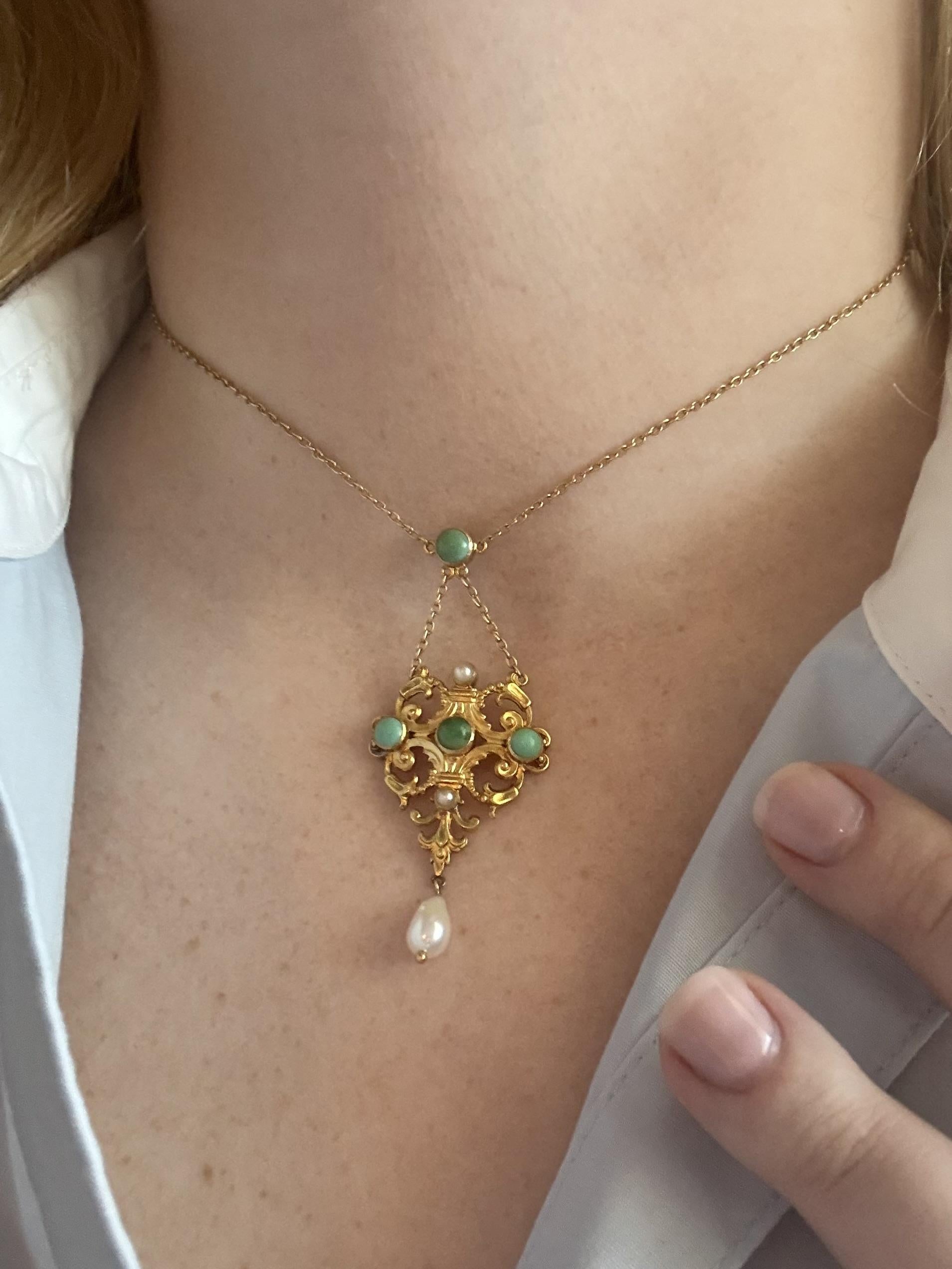 Cabochon Vintage Turquoise & Pearl 18K Yellow Gold Necklace For Sale