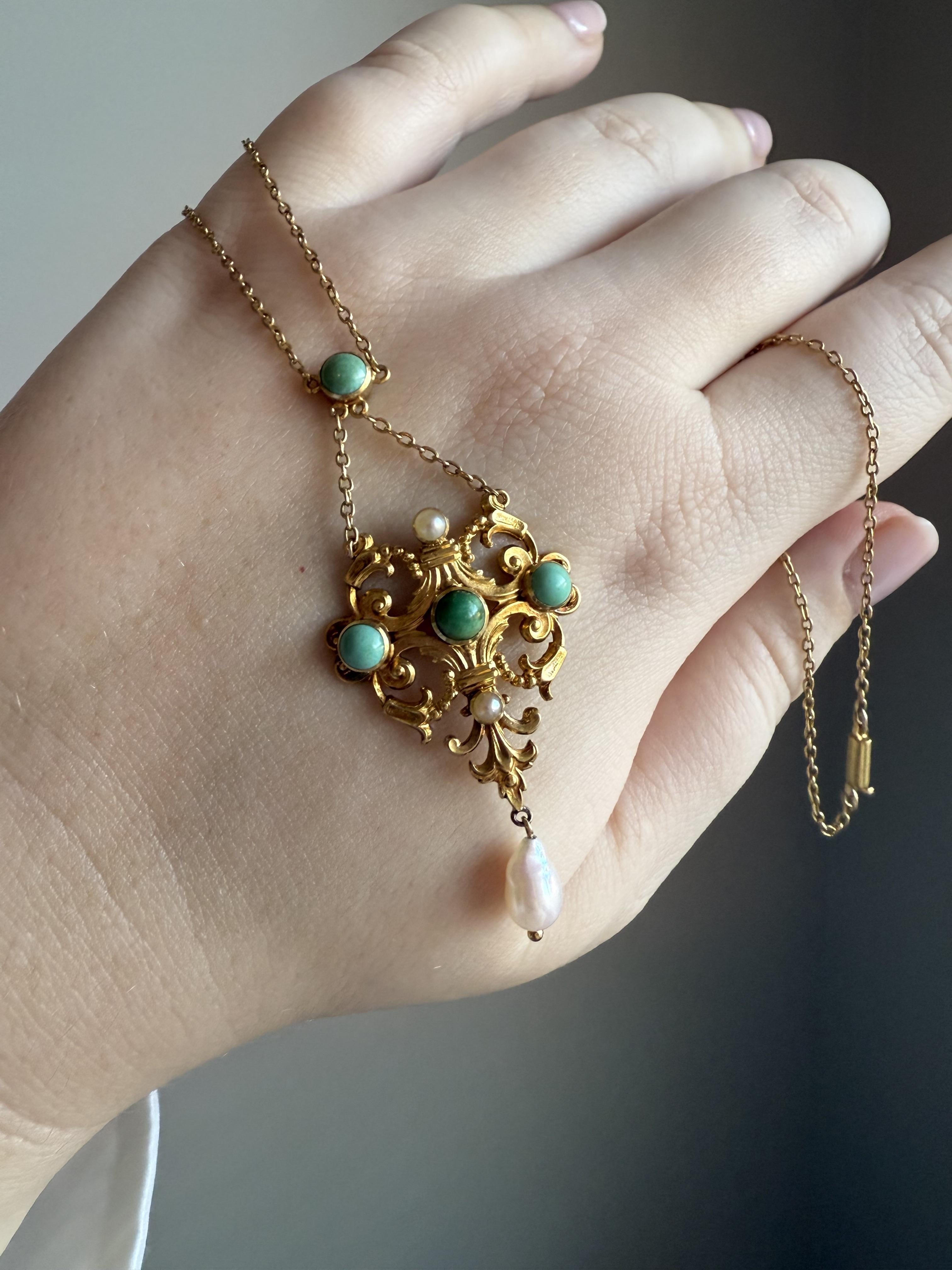 Women's Vintage Turquoise & Pearl 18K Yellow Gold Necklace For Sale