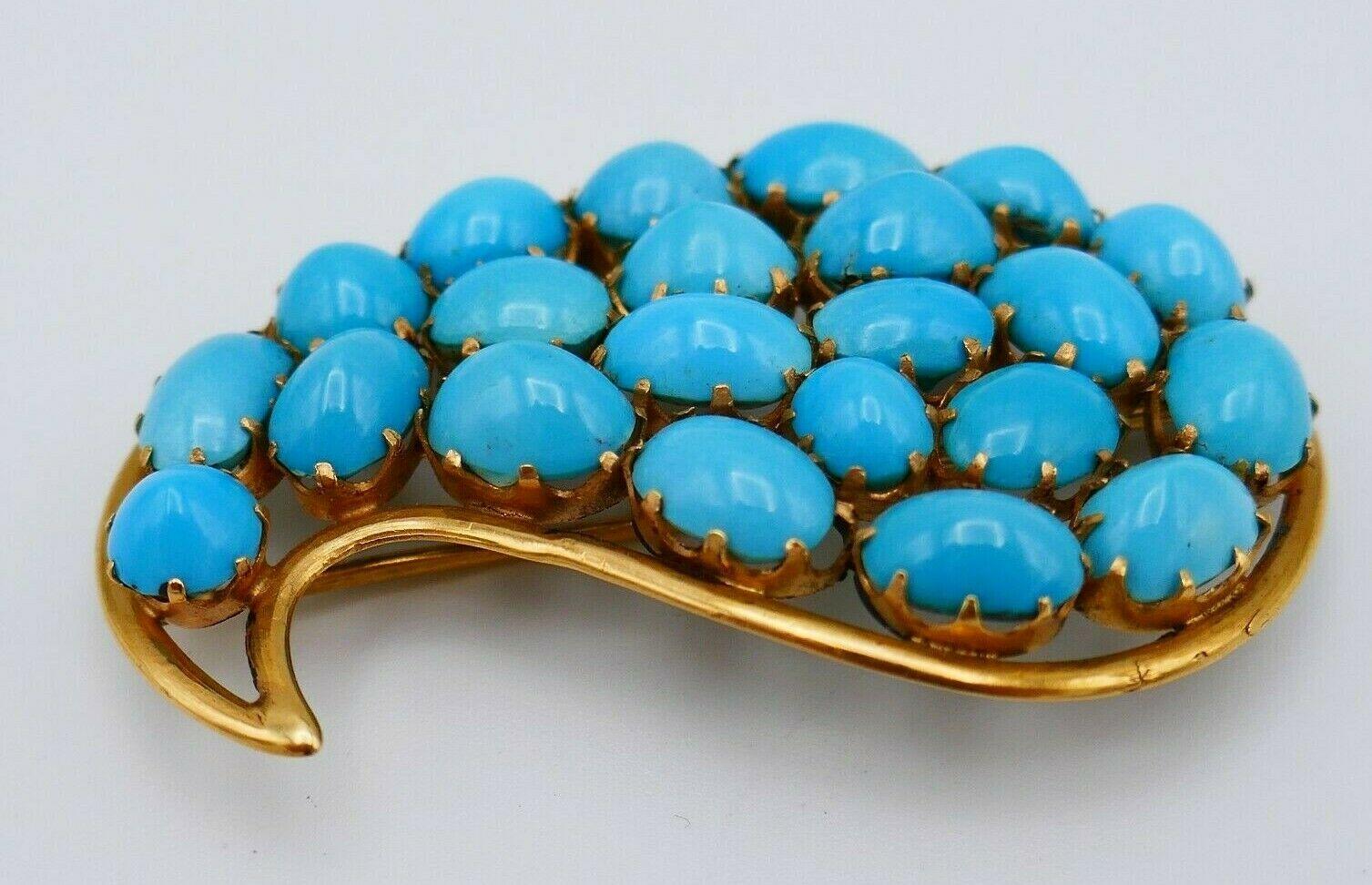 Vintage Turquoise Yellow Gold Pin Brooch In Excellent Condition For Sale In Beverly Hills, CA