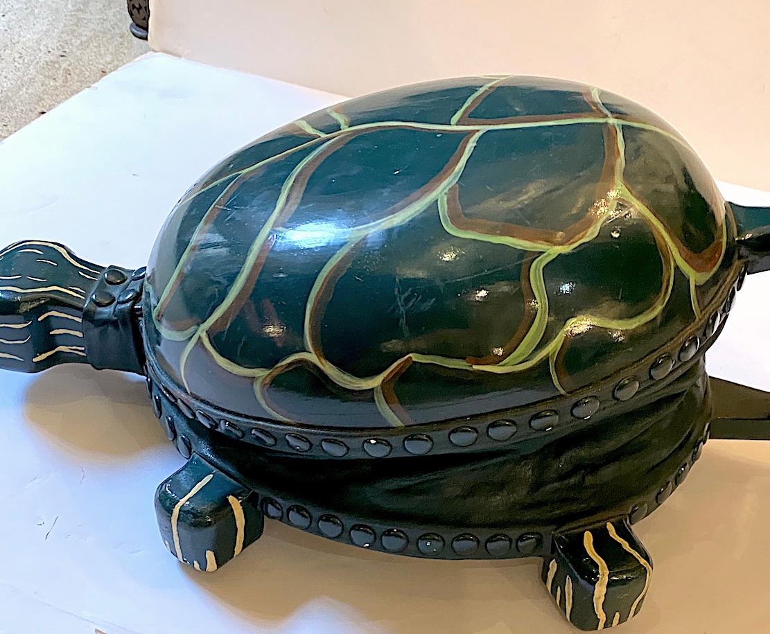 Vintage Turtle Shaped Bellows In Good Condition In New York, NY
