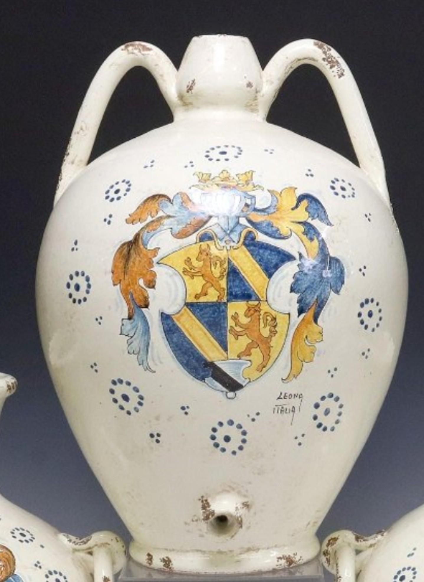 Renaissance Vintage Tuscan Hand Painted Majolica Jug Vase Garniture Set Signed Leona Italia For Sale