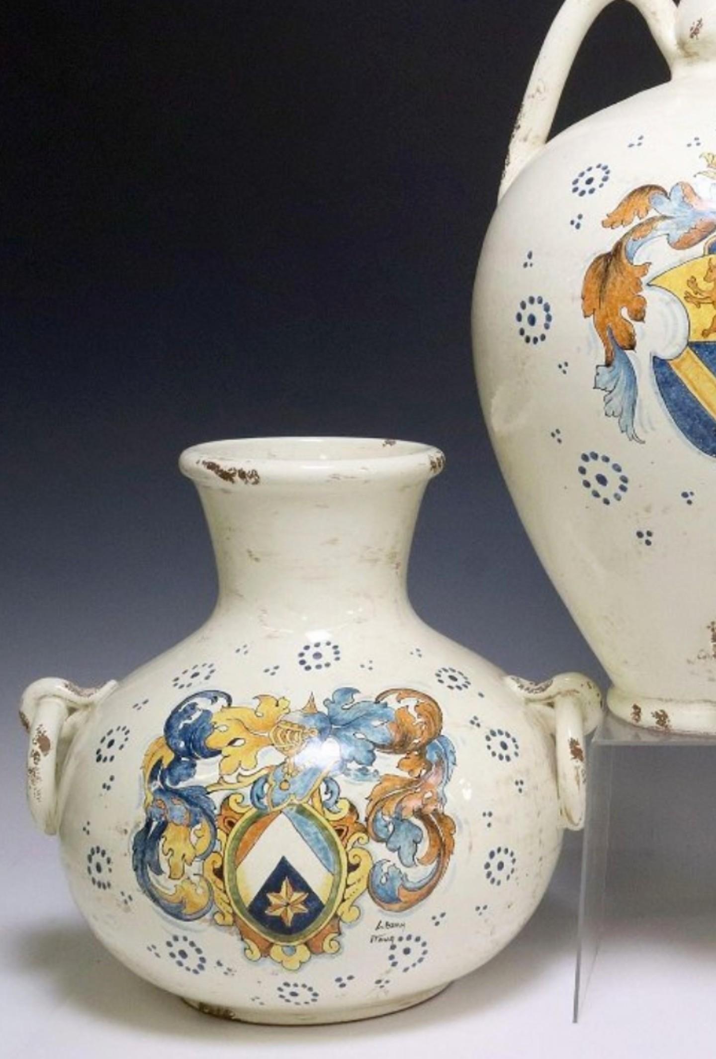 Italian Vintage Tuscan Hand Painted Majolica Jug Vase Garniture Set Signed Leona Italia For Sale