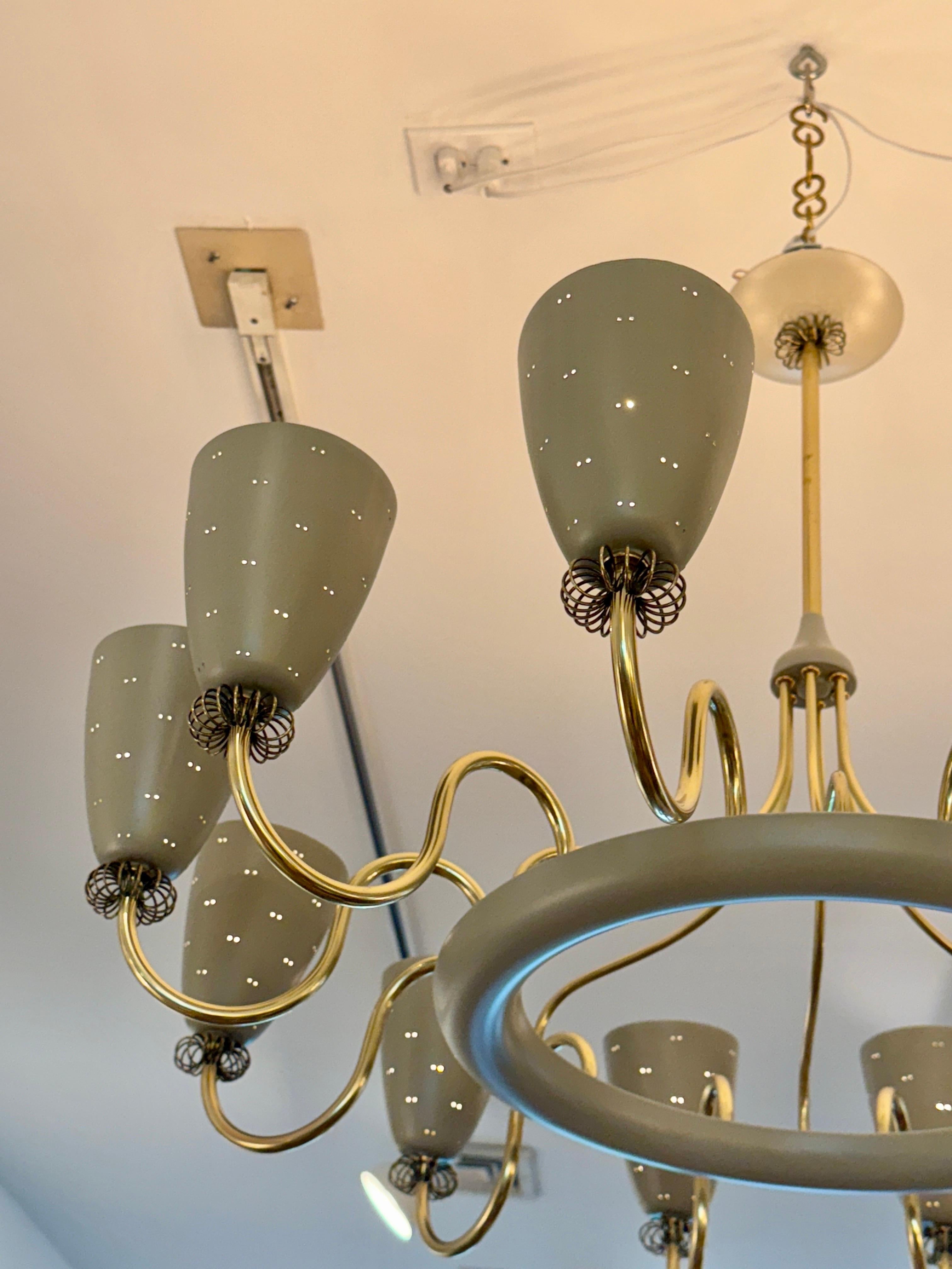 Canadese Lampadario vintage a dodici (12) luci 