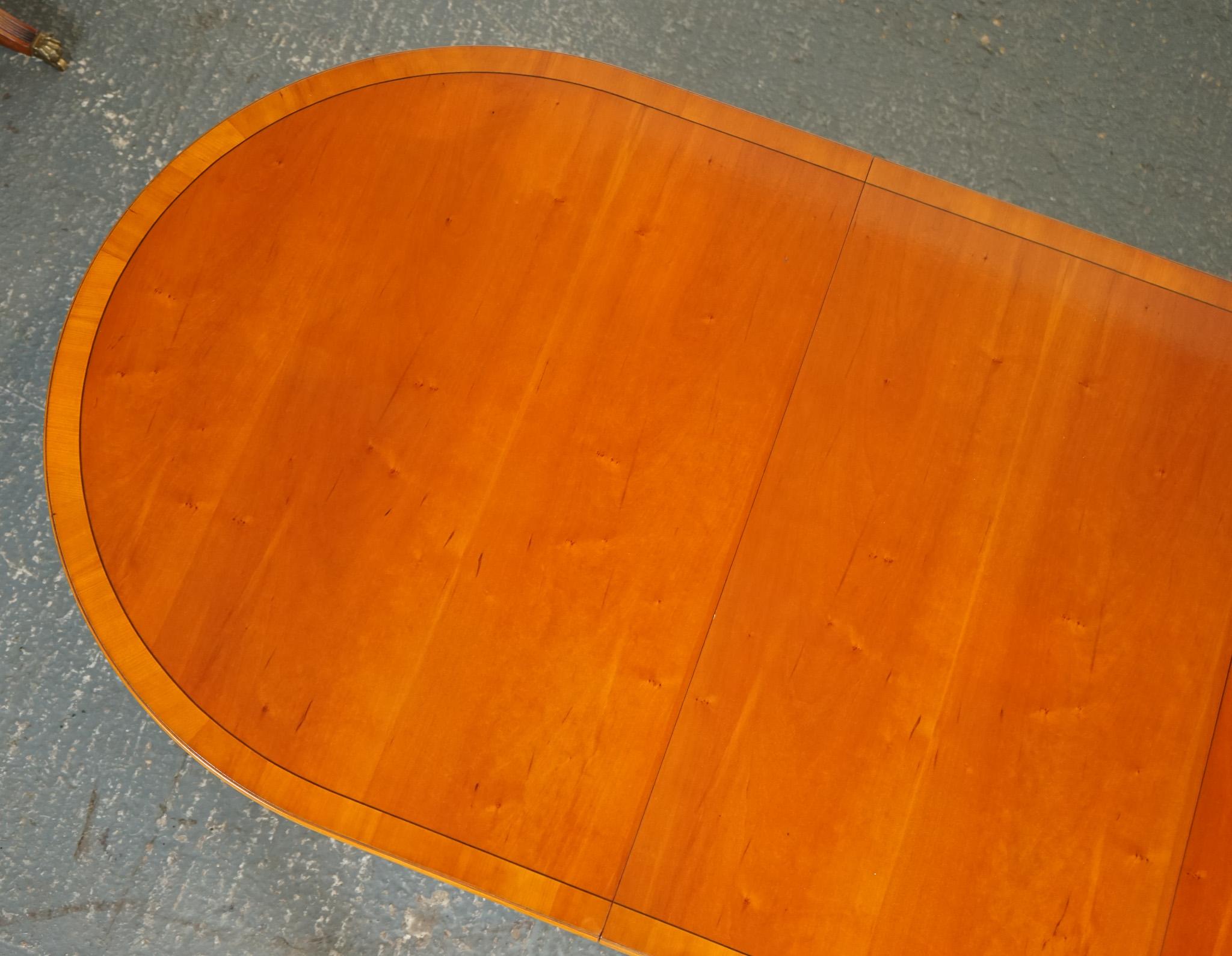 VINTAGE TWIN PEDESTAL YEW WOOD EXTENDING DINiNG TABLE 6 TO 8 PERSON J1 2