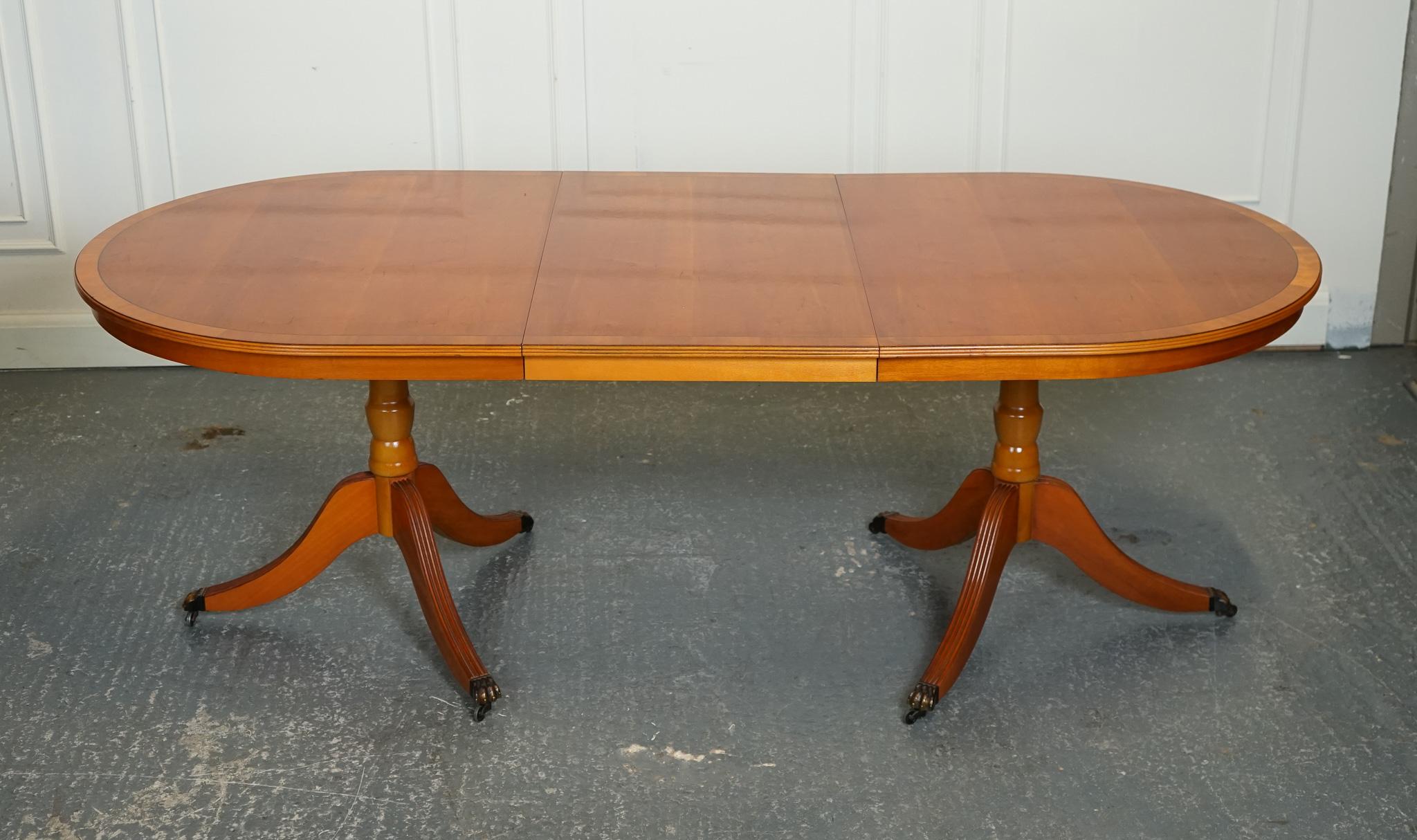 British VINTAGE TWIN PEDESTAL YEW WOOD EXTENDING DINiNG TABLE 6 TO 8 PERSON J1