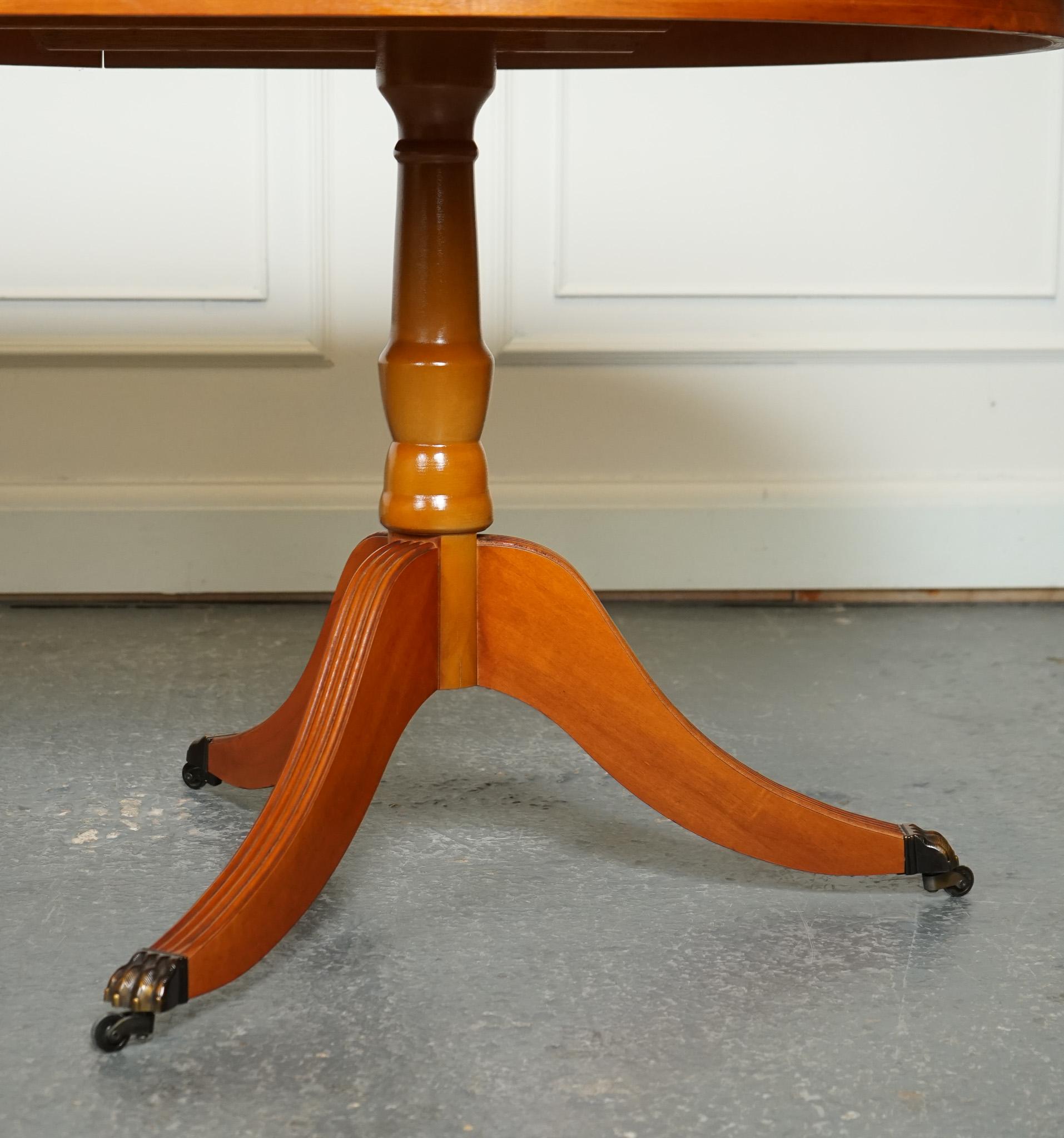 20th Century VINTAGE TWIN PEDESTAL YEW WOOD EXTENDING DINiNG TABLE 6 TO 8 PERSON J1 For Sale